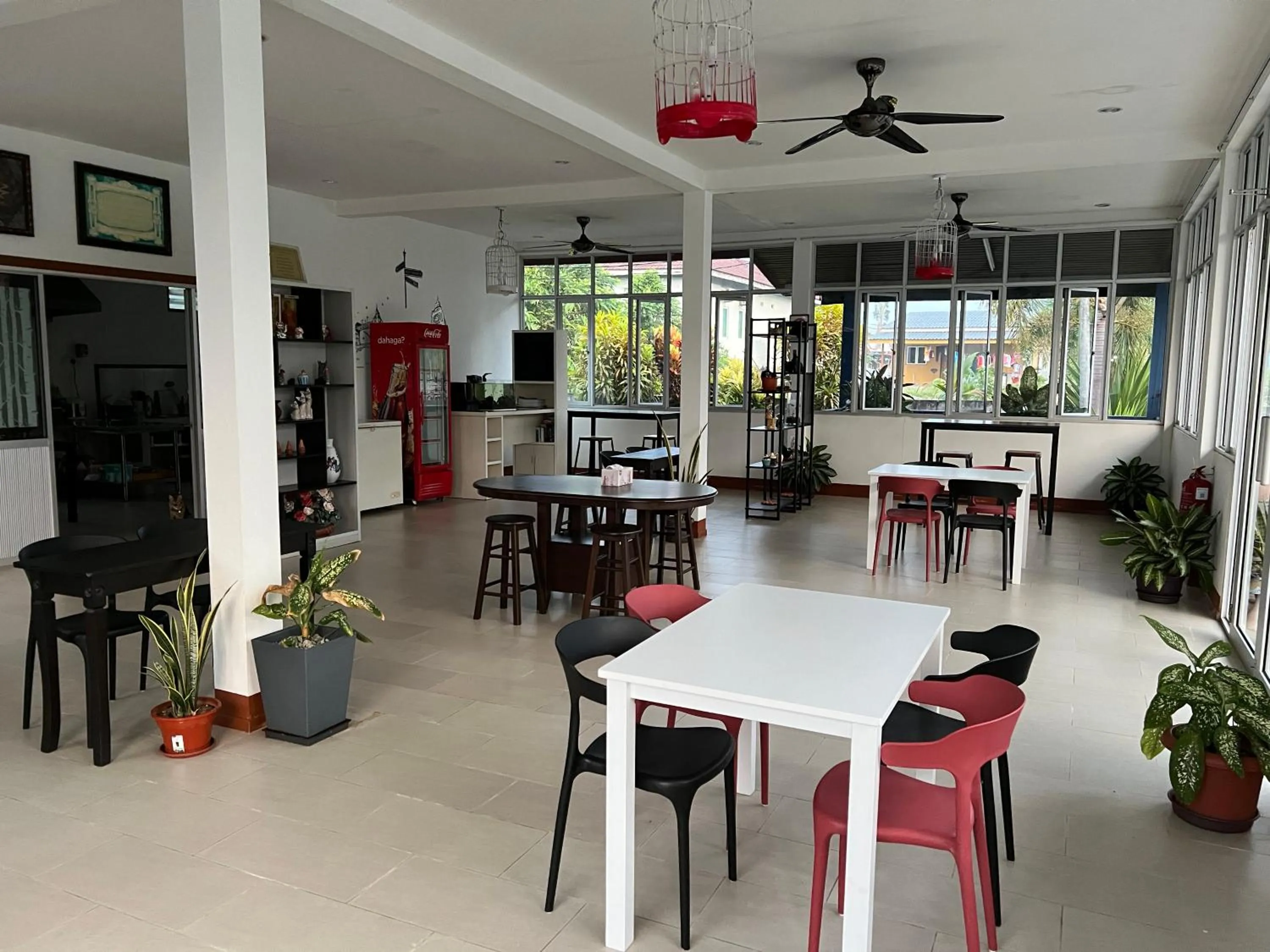 Restaurant/places to eat in De Langkawi Resort and Convention Centre