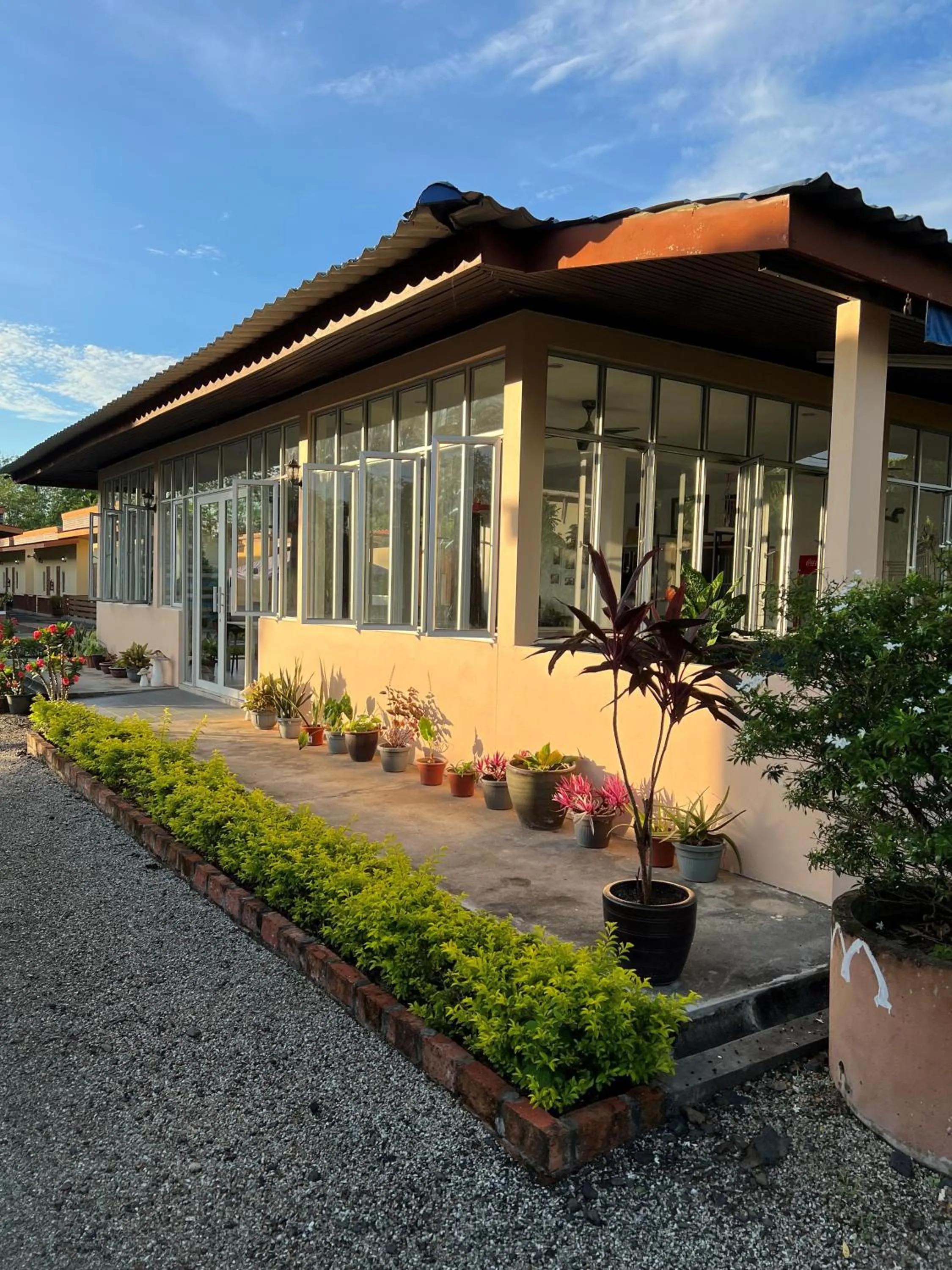 Restaurant/places to eat in De Langkawi Resort and Convention Centre