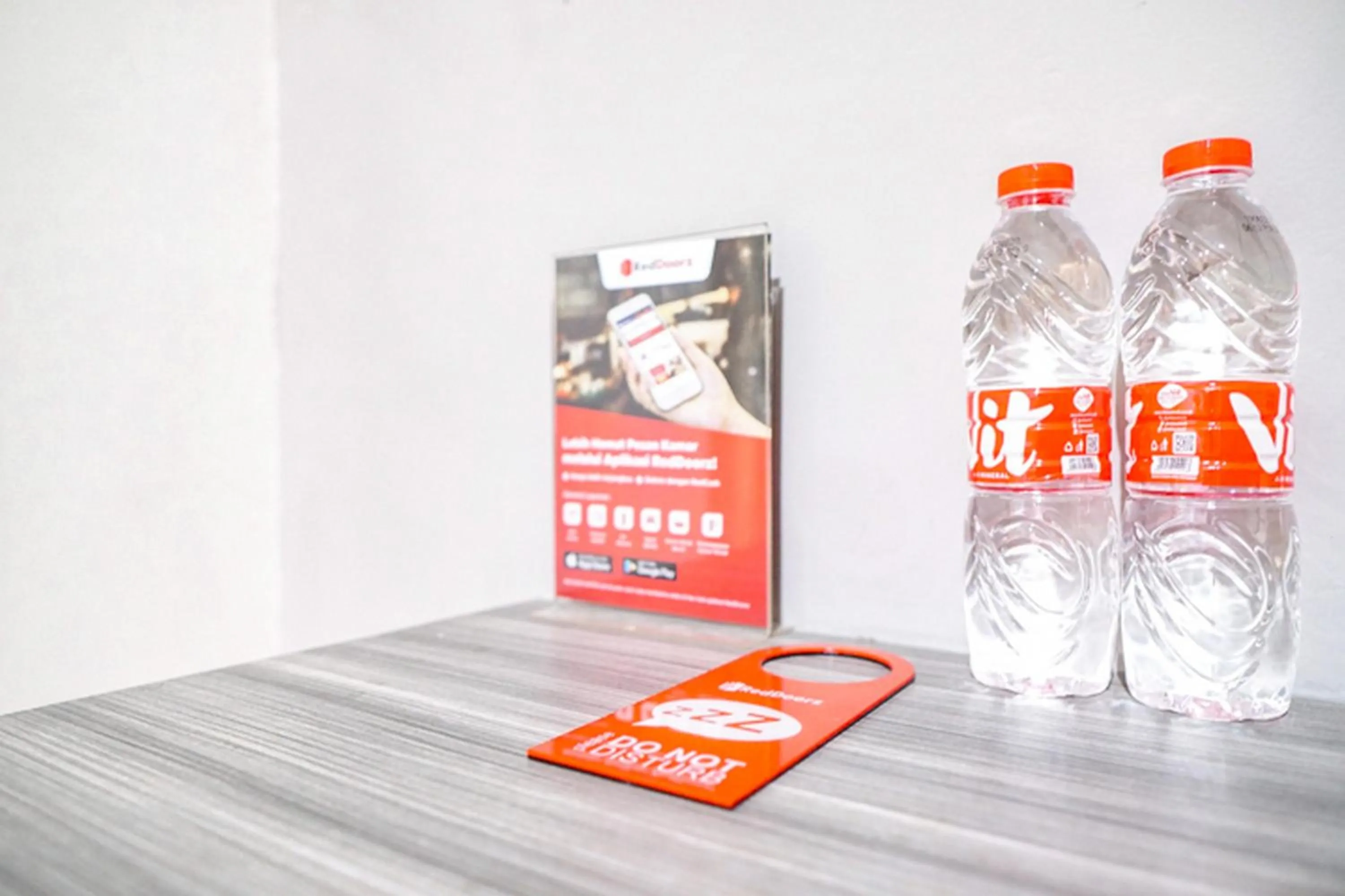 RedDoorz @ Citraland Surabaya