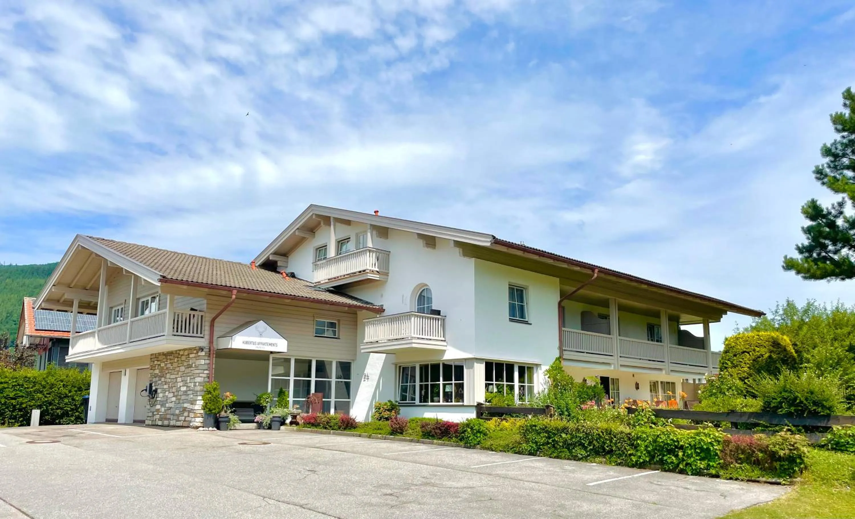 Property building in Hubertus Appartements Inzell