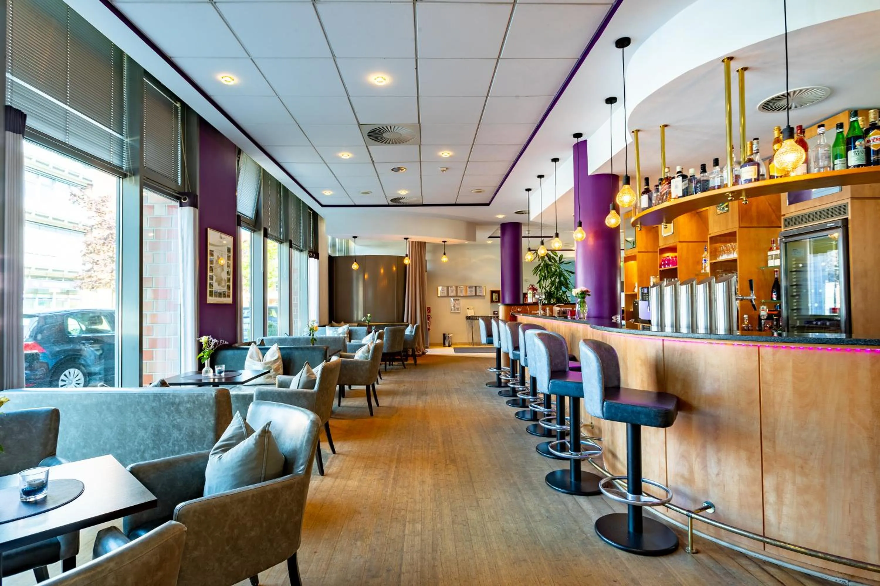 Lounge or bar in Hotel Mercator Itzehoe-Klosterforst