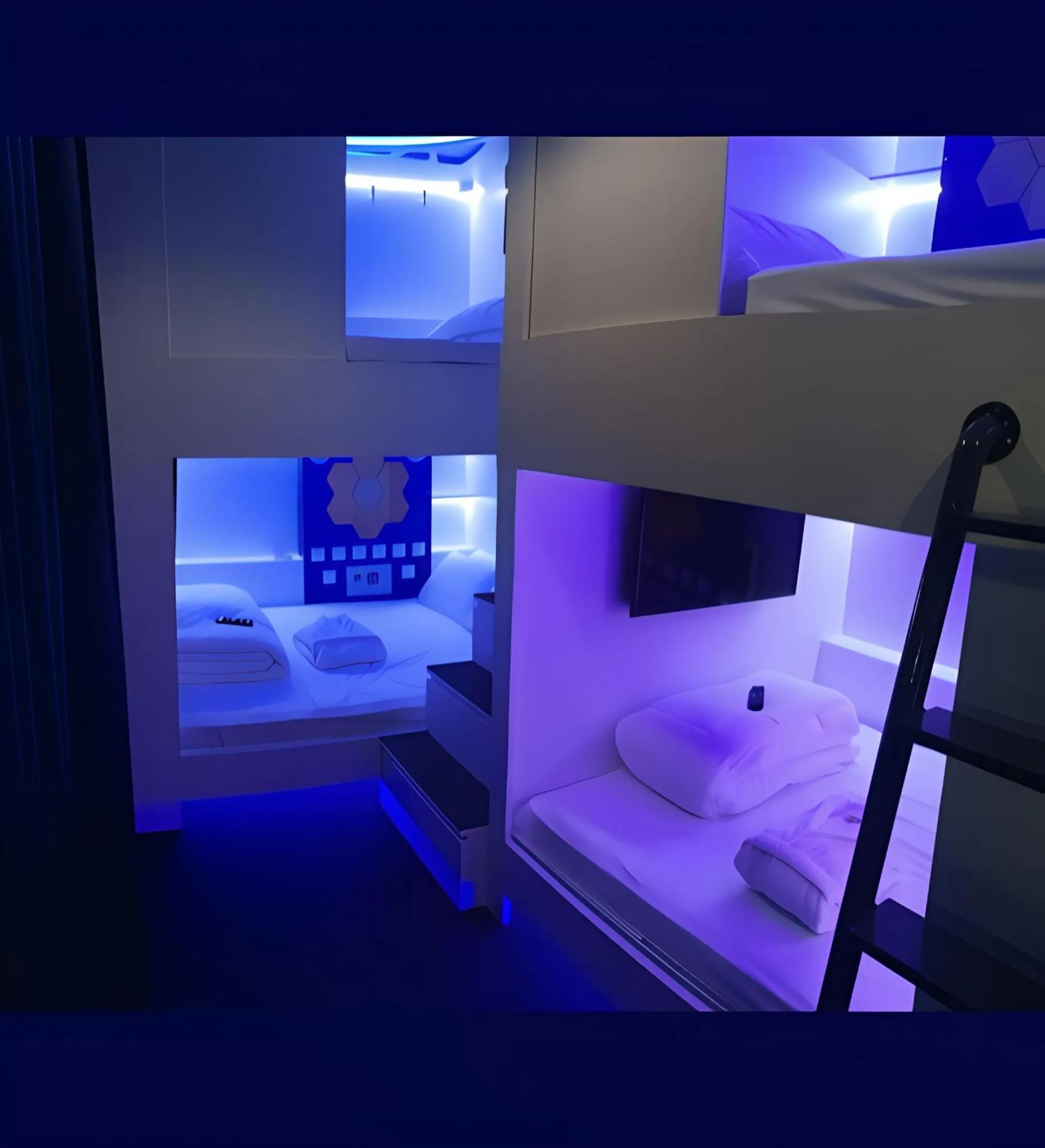 Bed in Modular Rooms