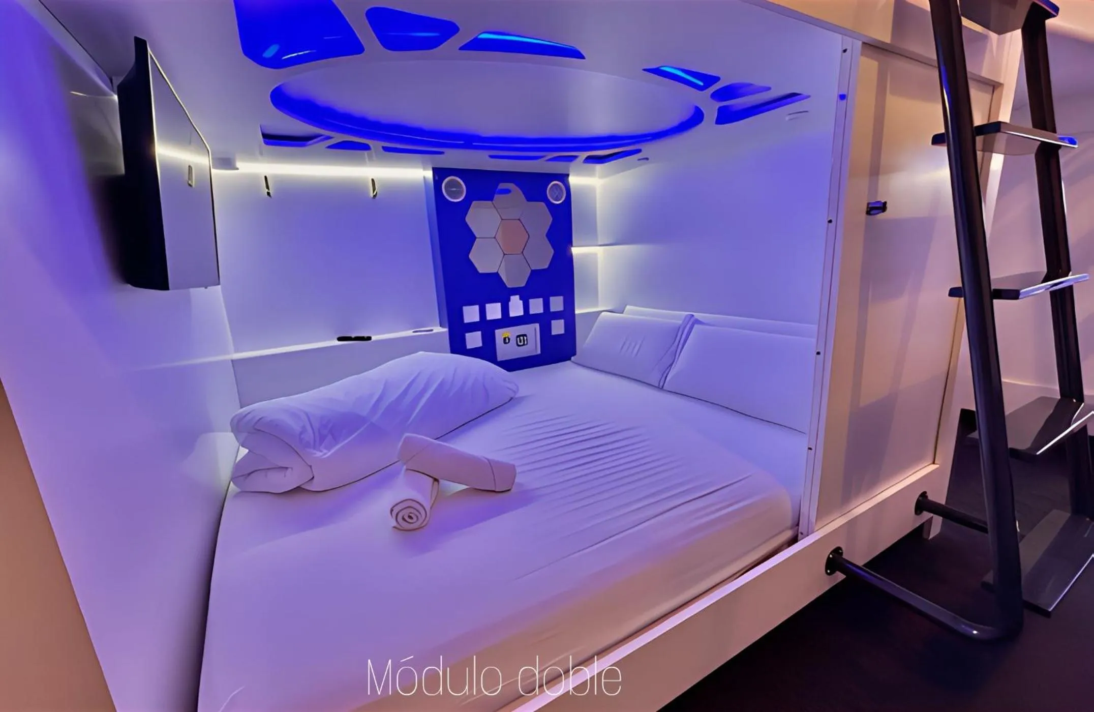 Bed in Modular Rooms
