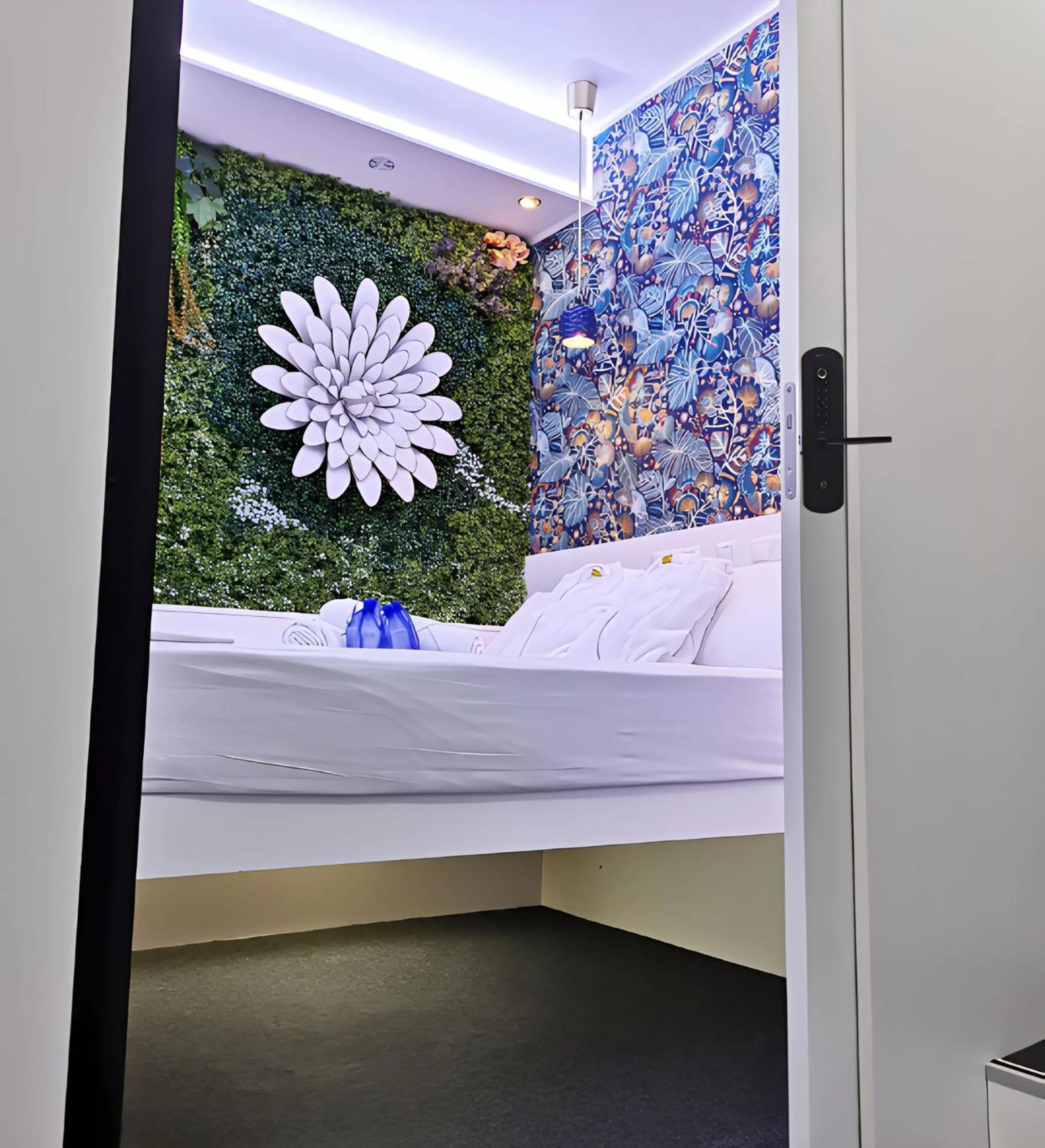 Bed in Modular Rooms