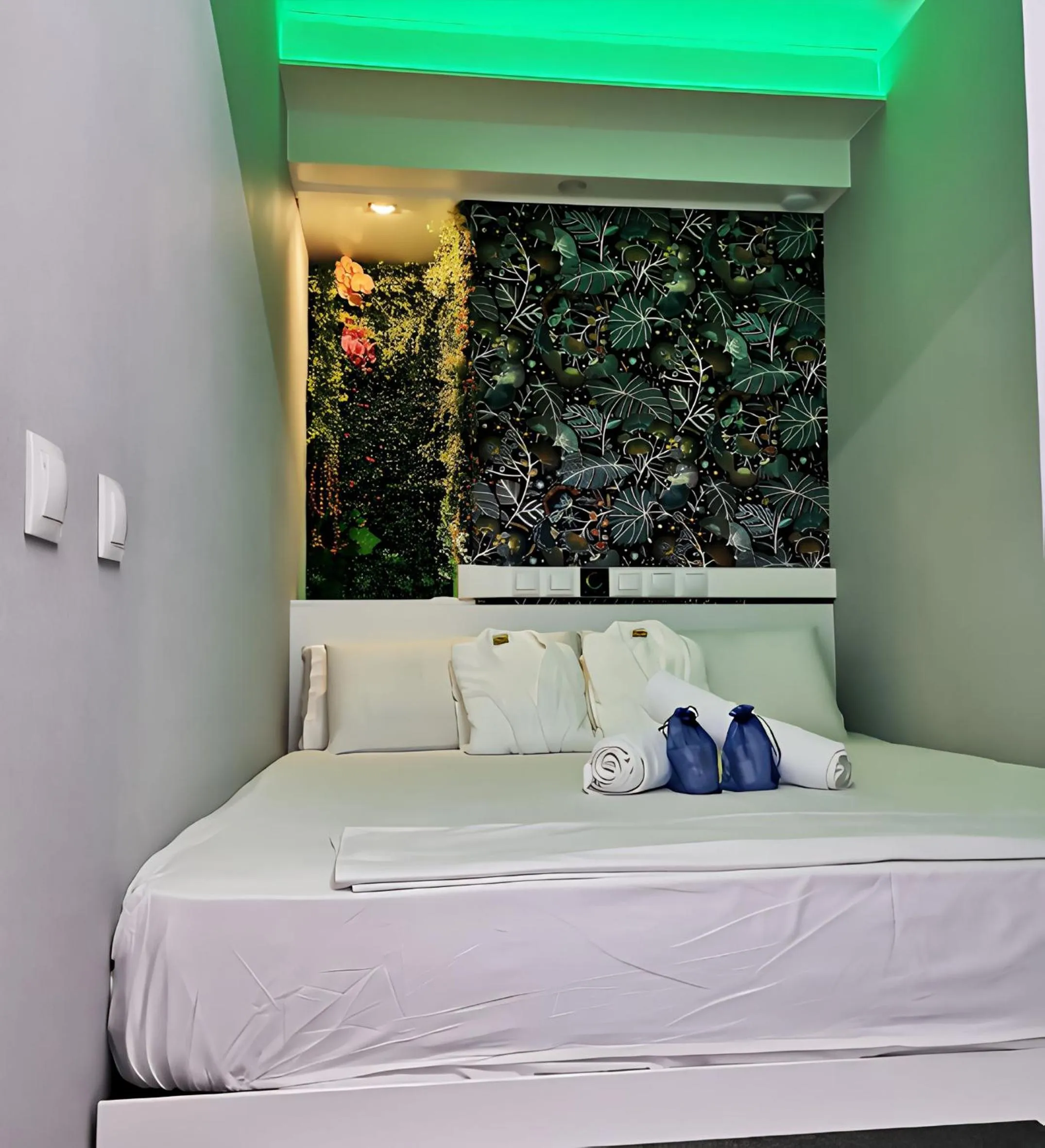 Bed in Modular Rooms