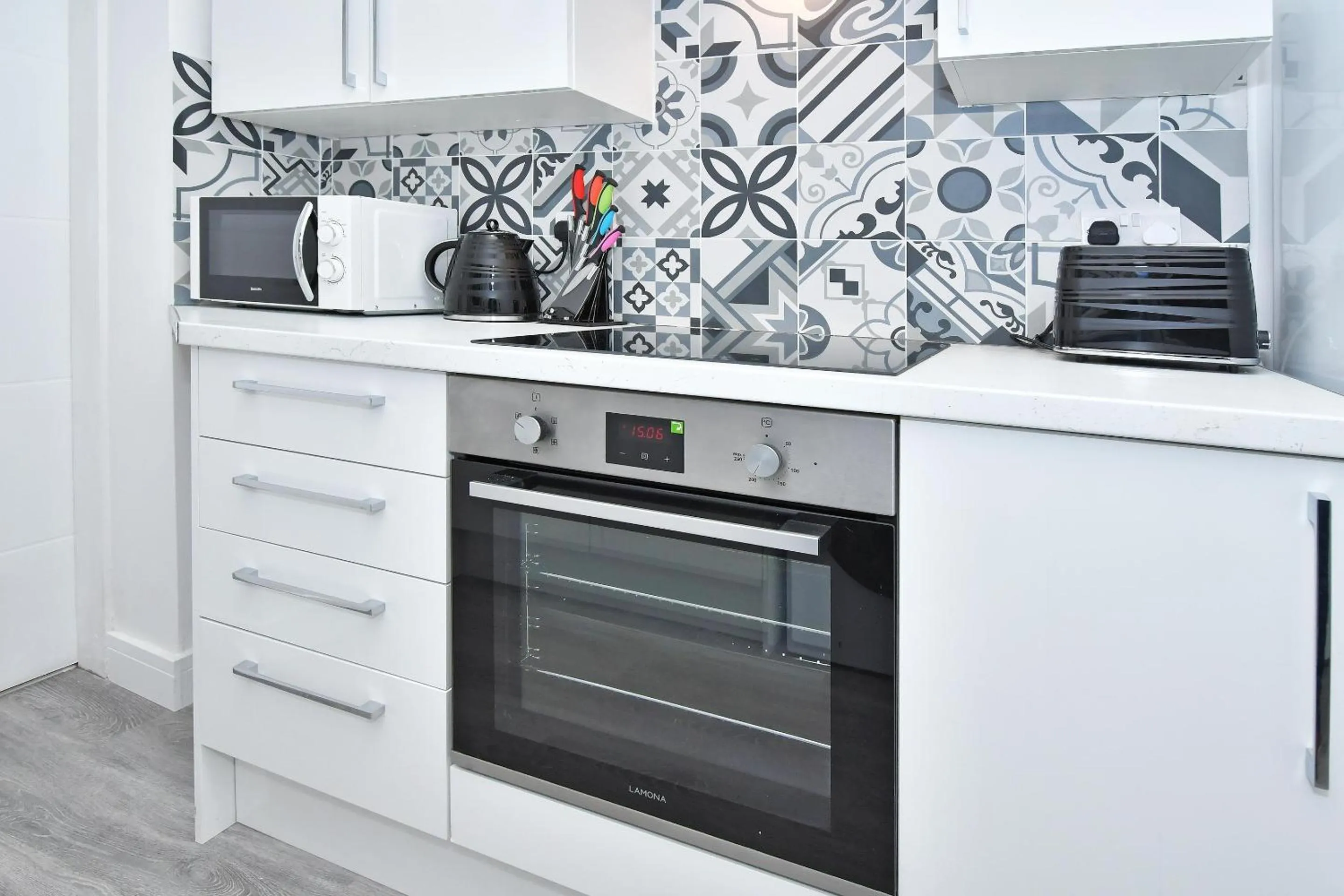 Kitchen or kitchenette in Townhouse @ 42 Minshull New Road Crewe