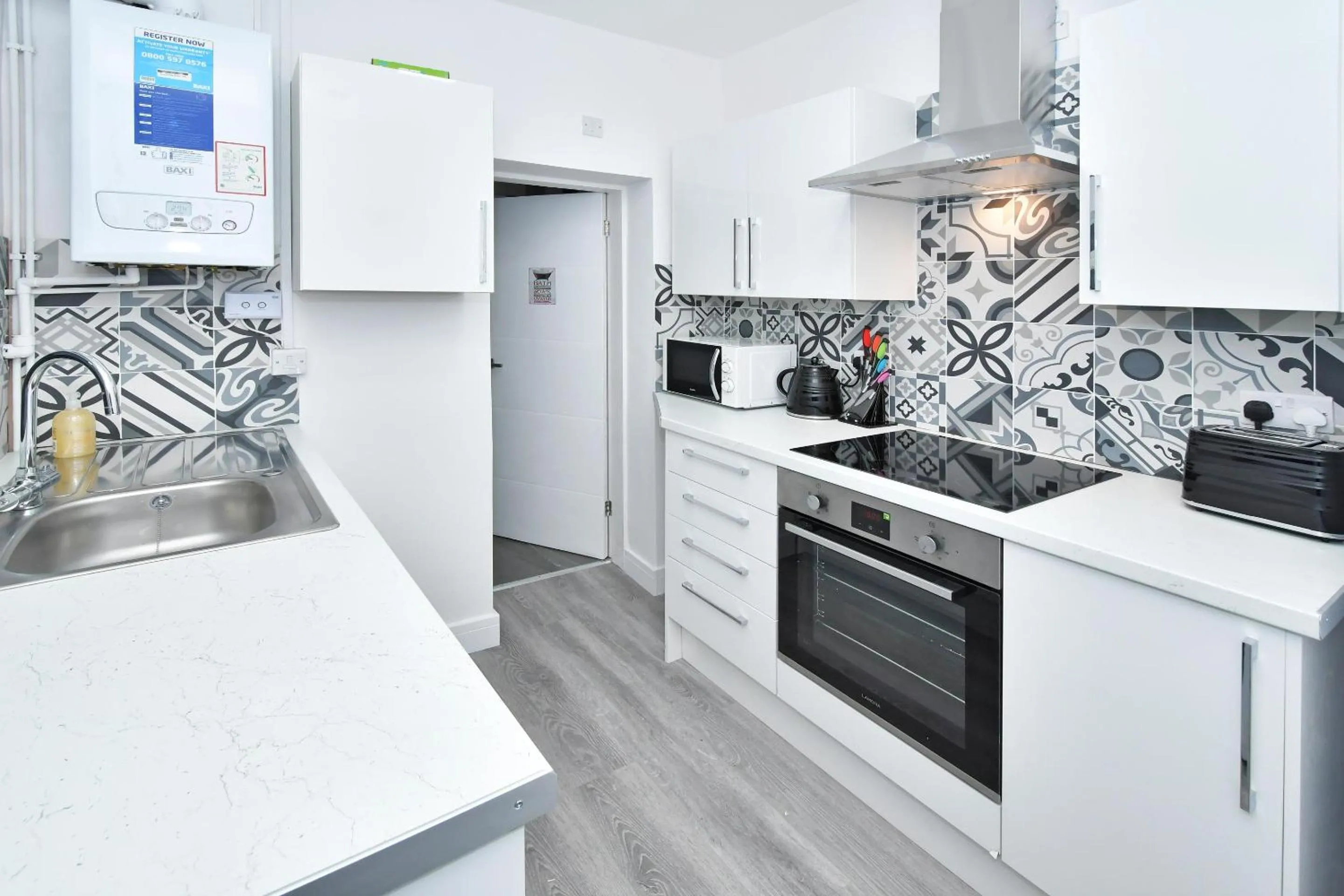 Kitchen or kitchenette in Townhouse @ 42 Minshull New Road Crewe