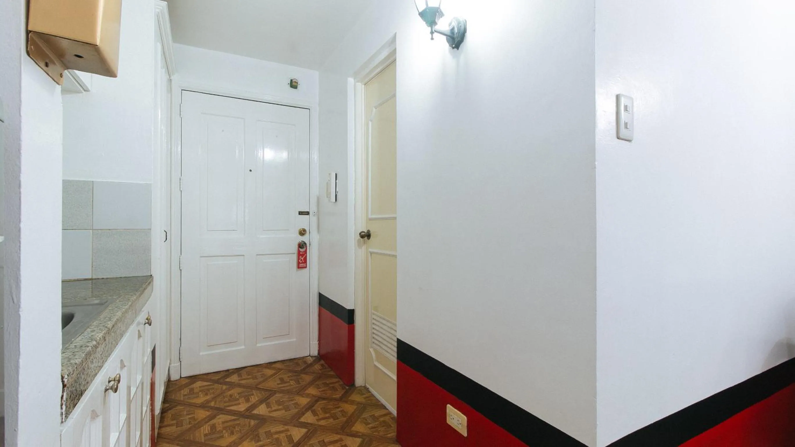 Bathroom in RedDoorz at The Providence Tower