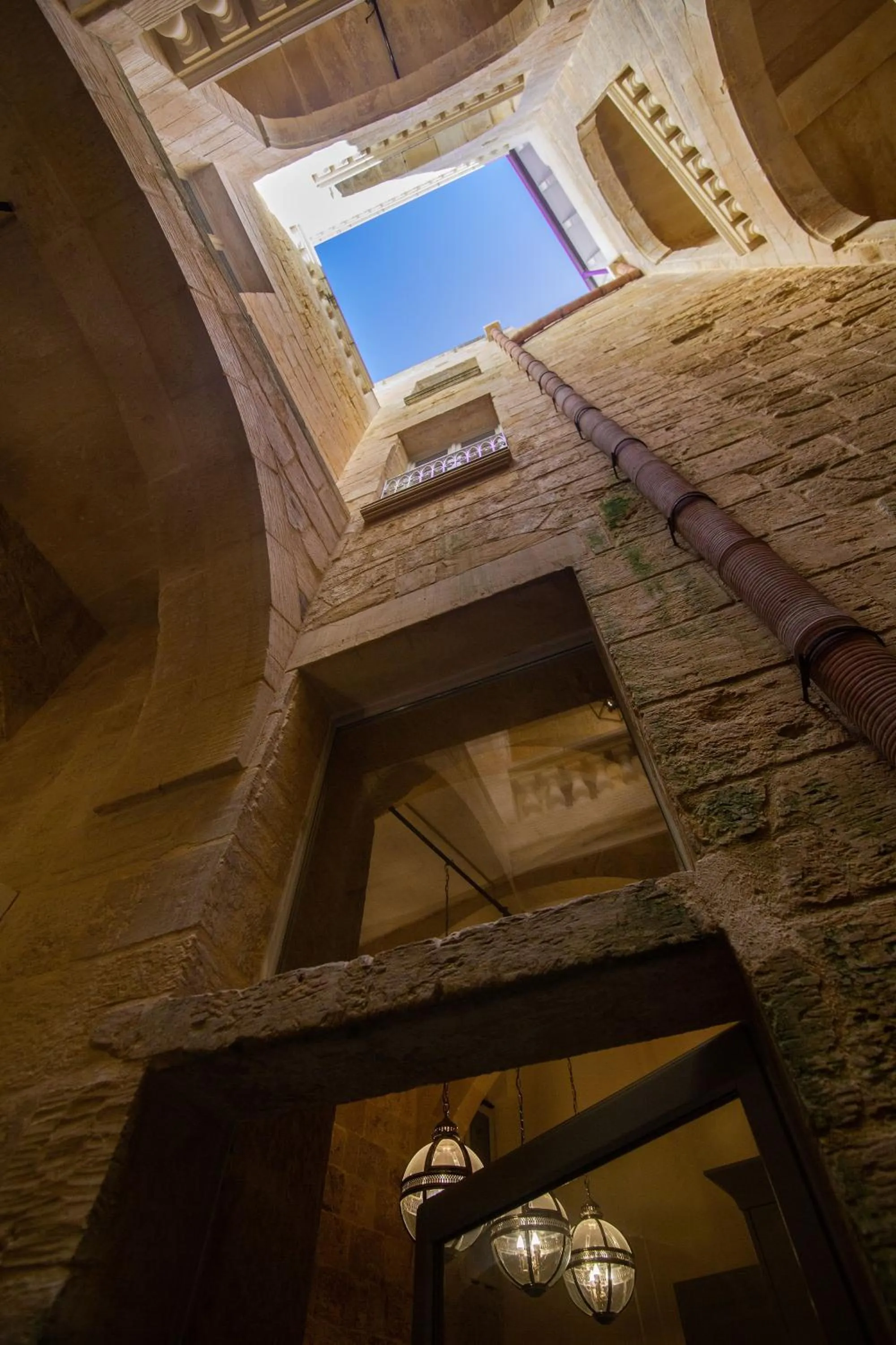 Property building in Palazzino Birgu Host Family Bed and Breakfast