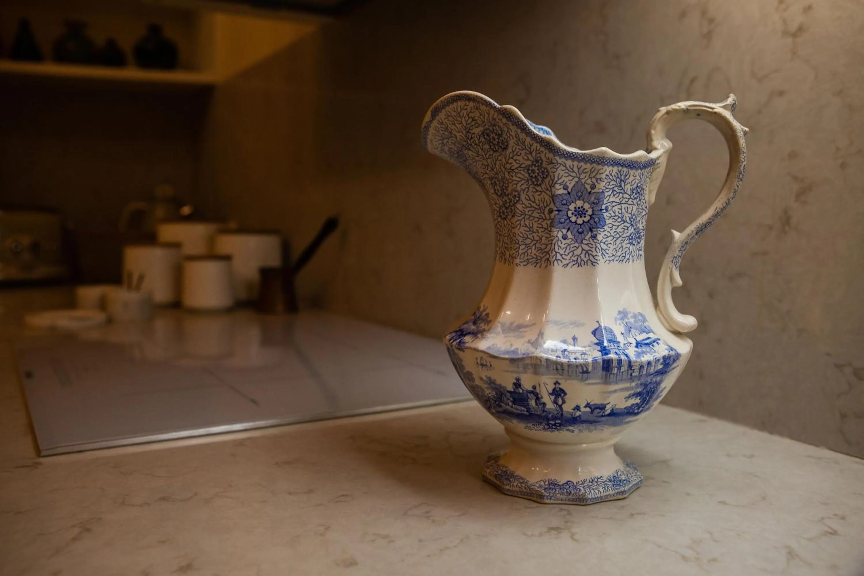 Kitchen or kitchenette in Palazzino Birgu Host Family Bed and Breakfast