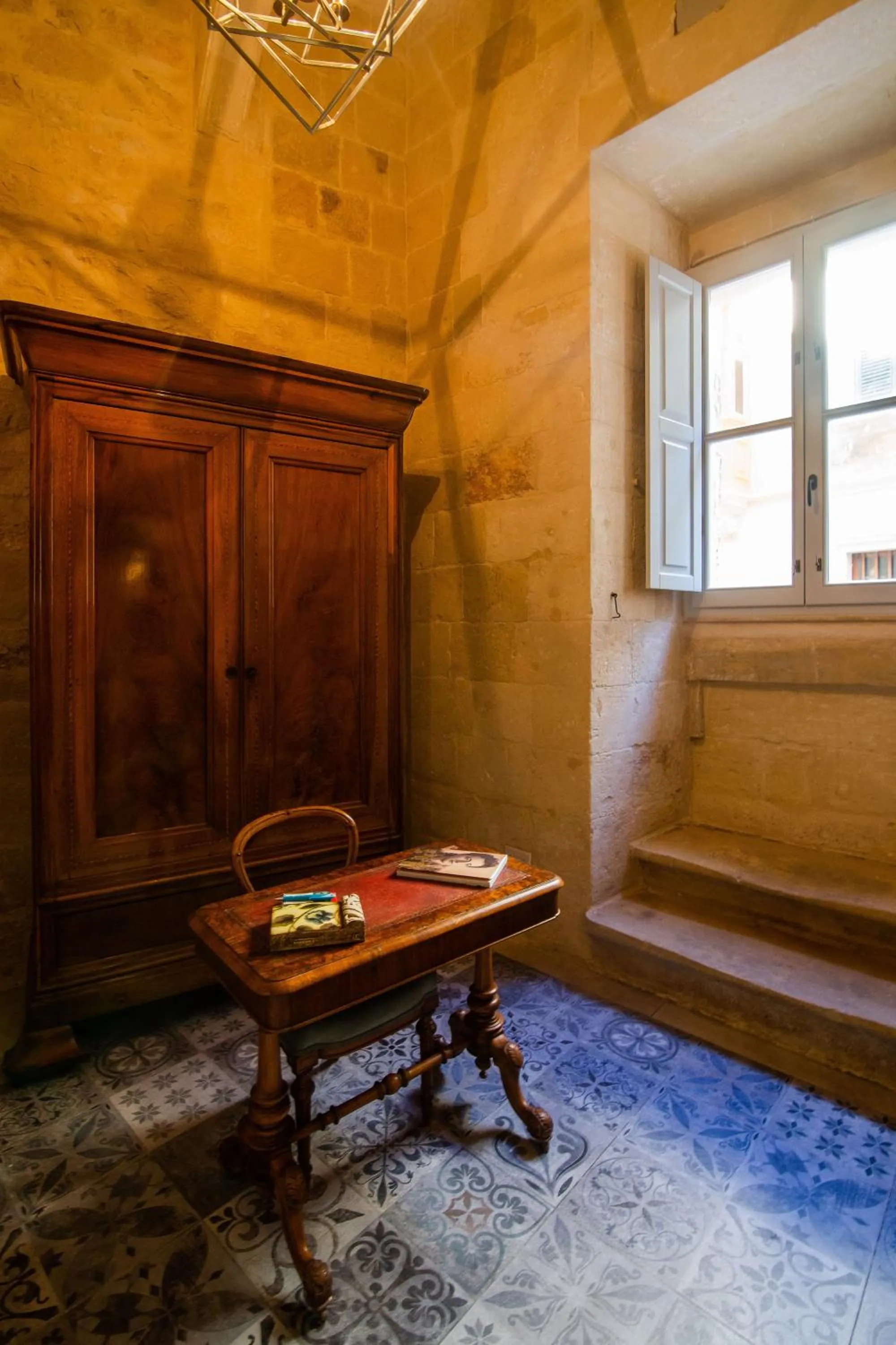 Lobby or reception in Palazzino Birgu Host Family Bed and Breakfast