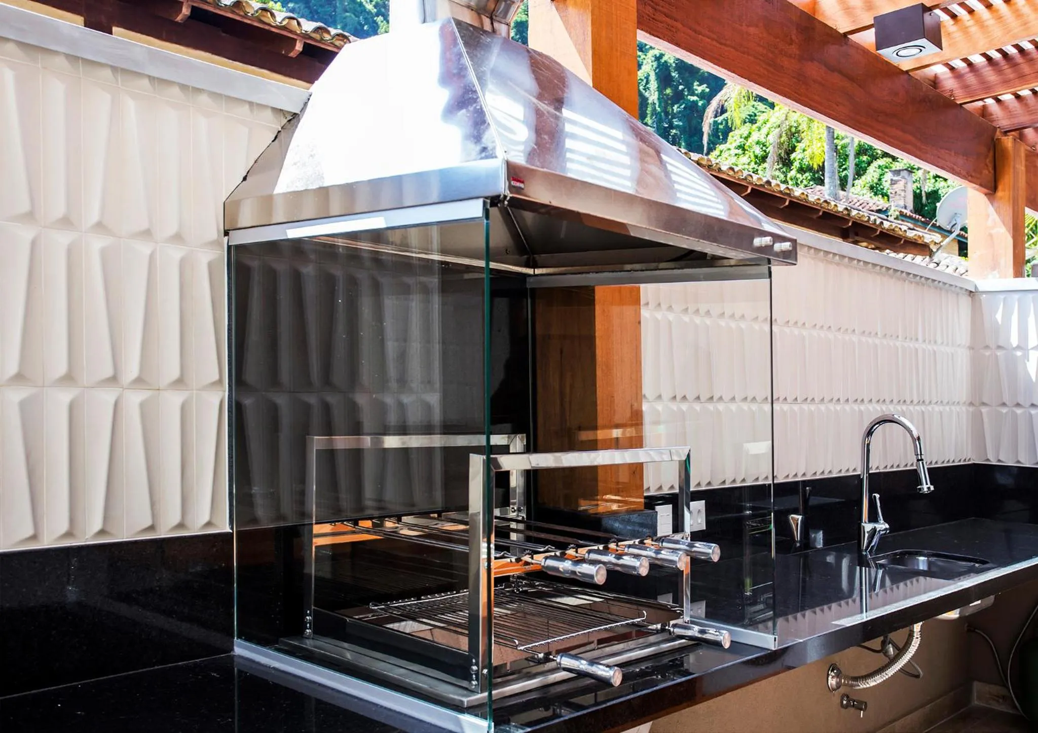 BBQ facilities in Residencial Marina Del Sol