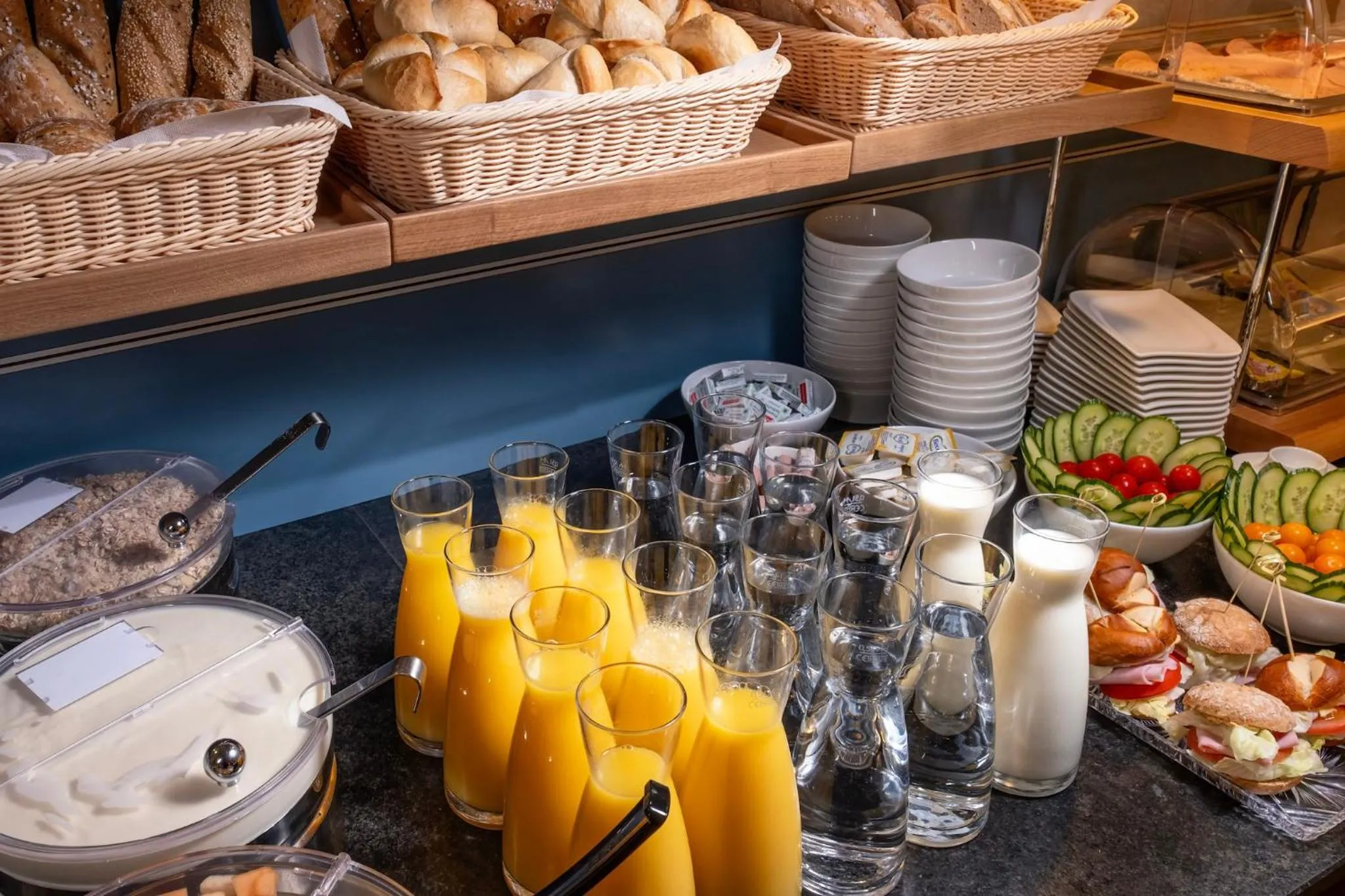 Breakfast in Villa Flöckner Bed & Breakfast