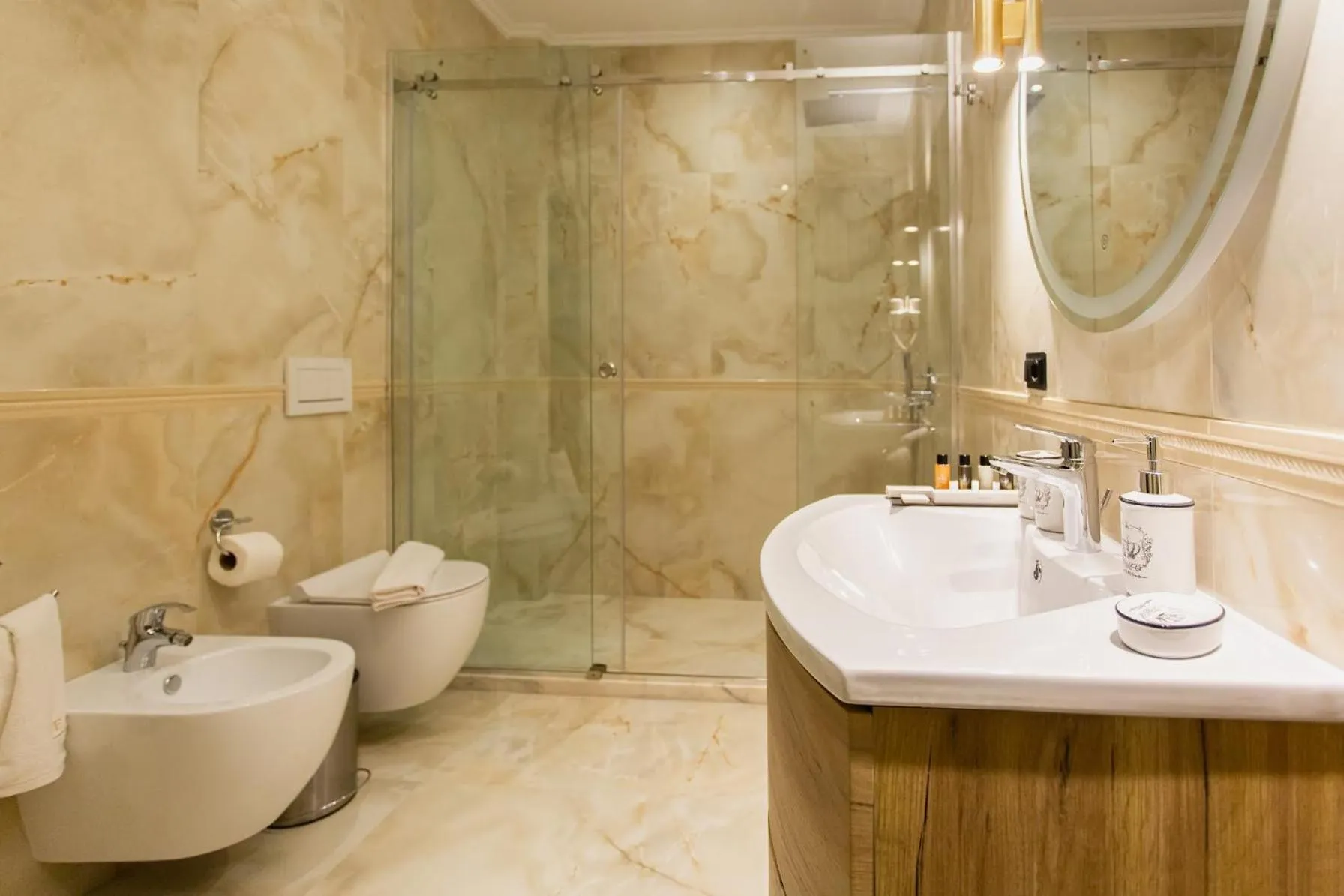 Bathroom in Envy Hotel