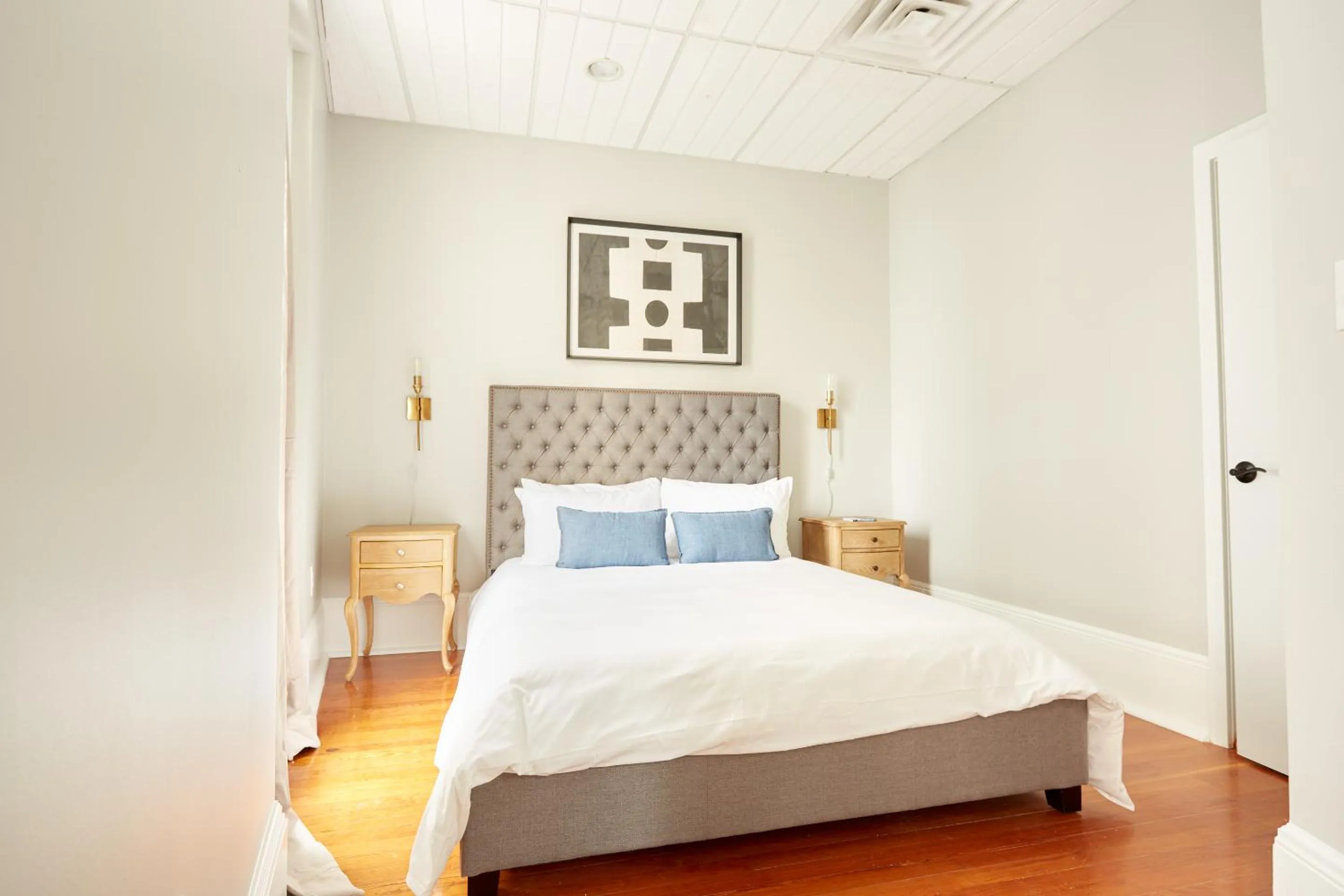 Bed in Sonder Baronne Manor