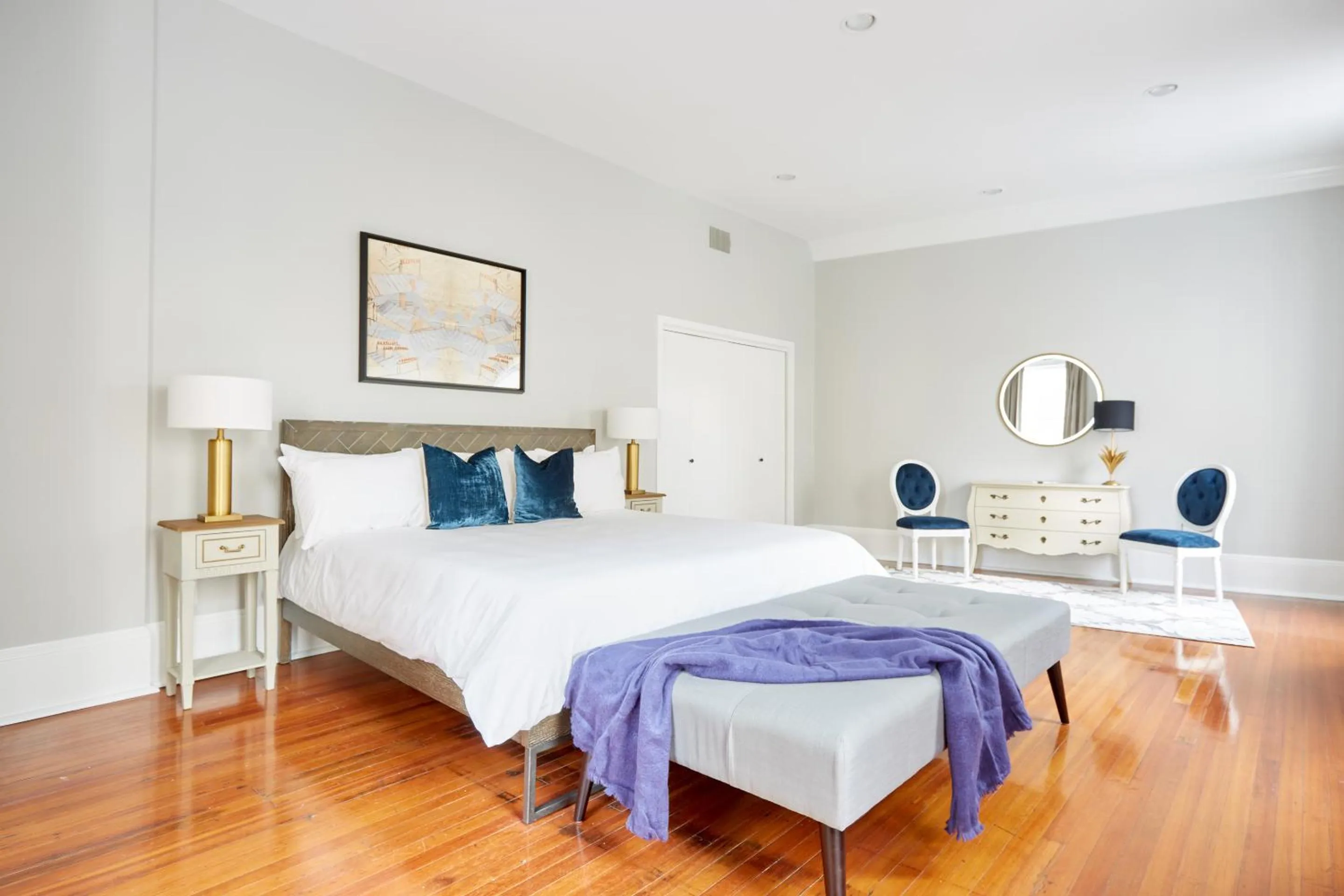 Bed in Sonder Baronne Manor