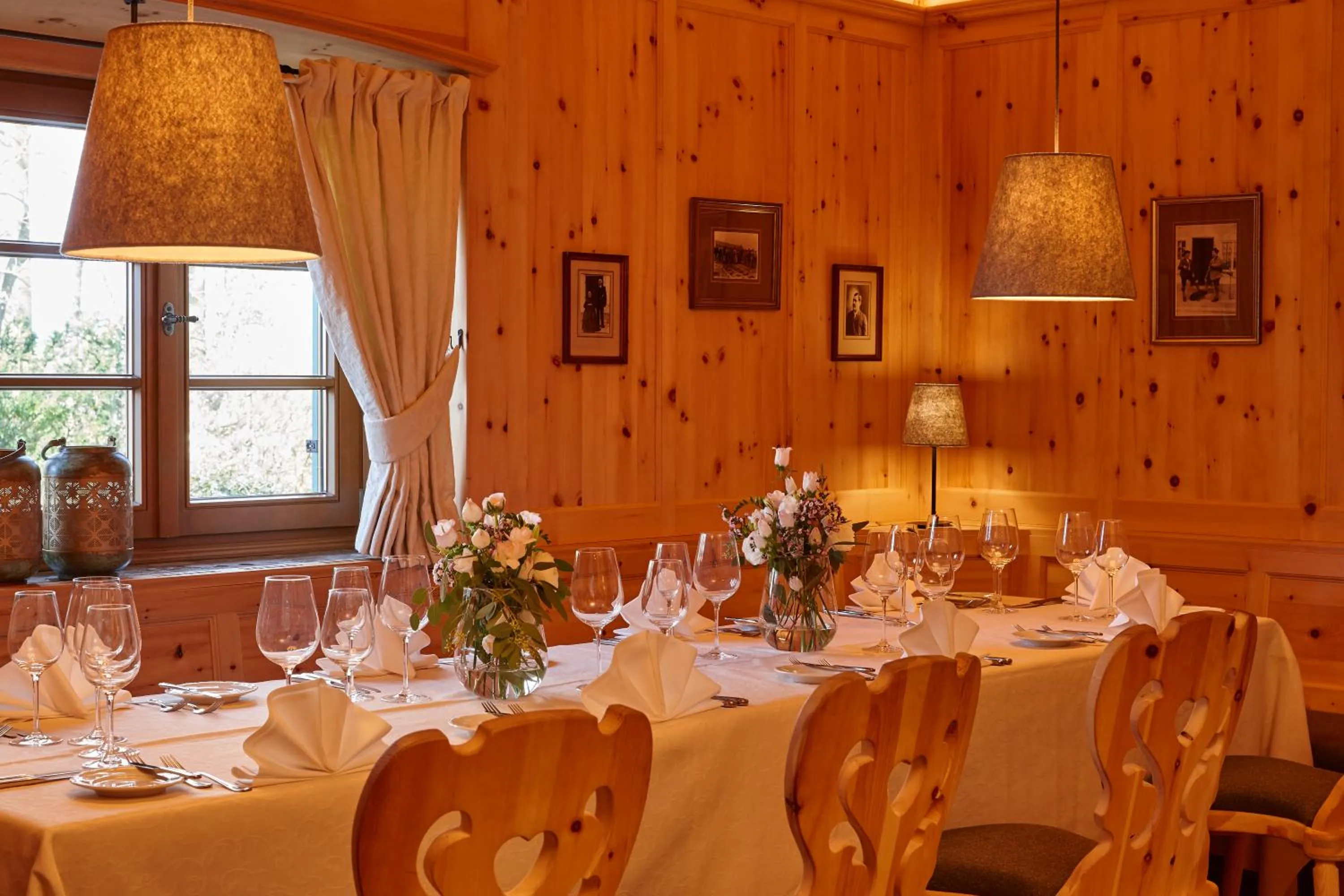 Restaurant/places to eat in Aschbacher Hof