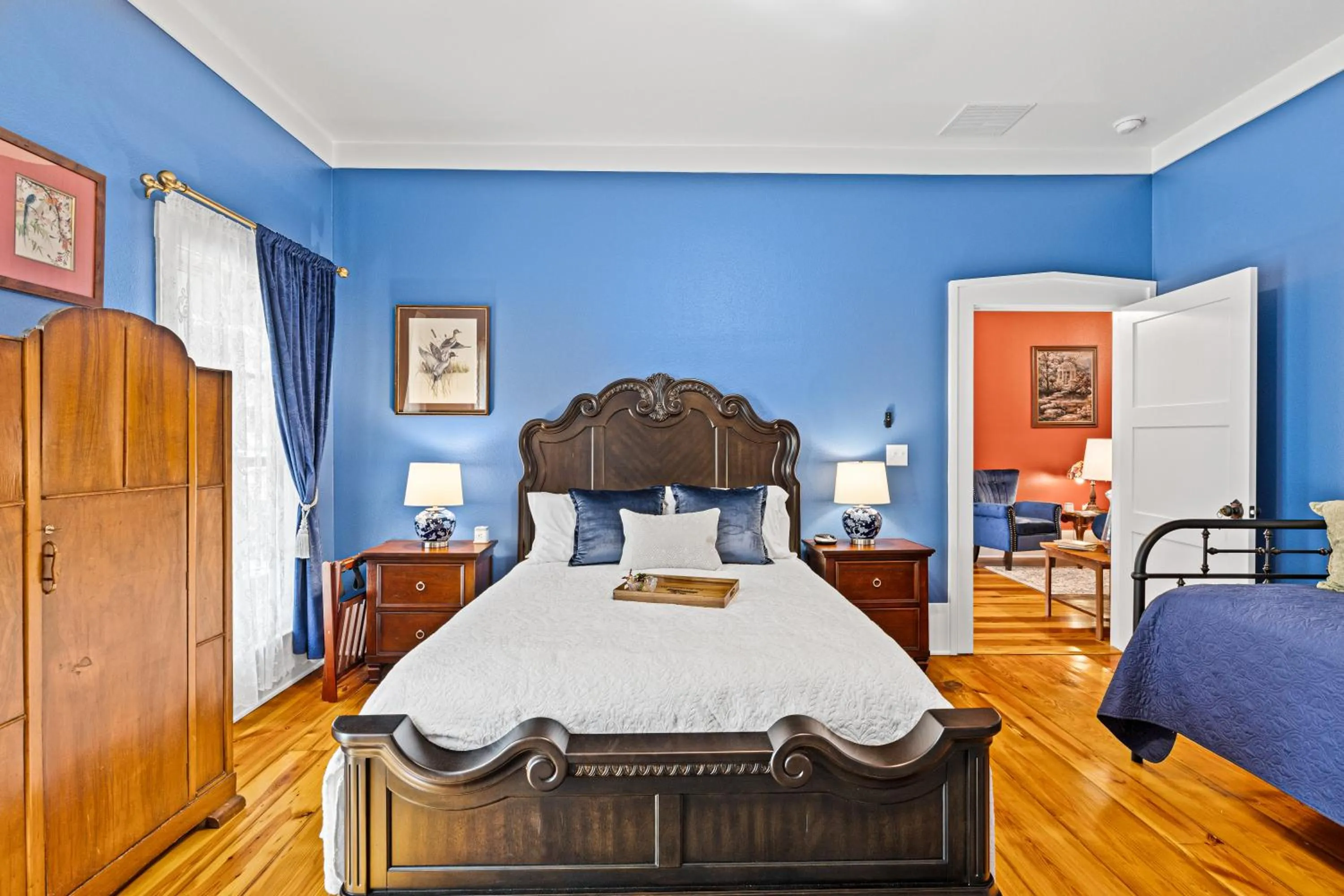 Bed in The Steamboat Inn