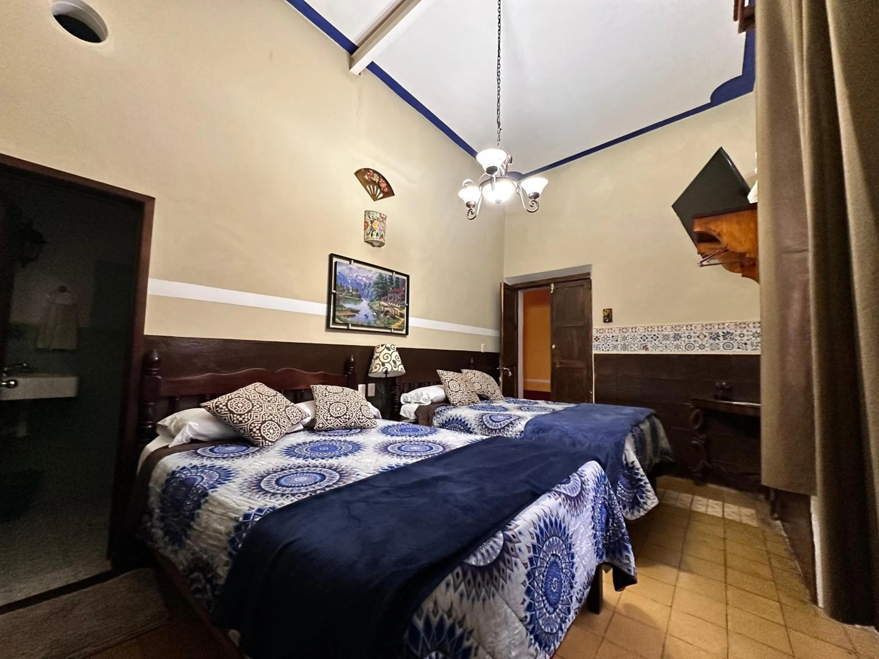 Photo of the whole room, Bed in Copa de Oro Hotel Boutique