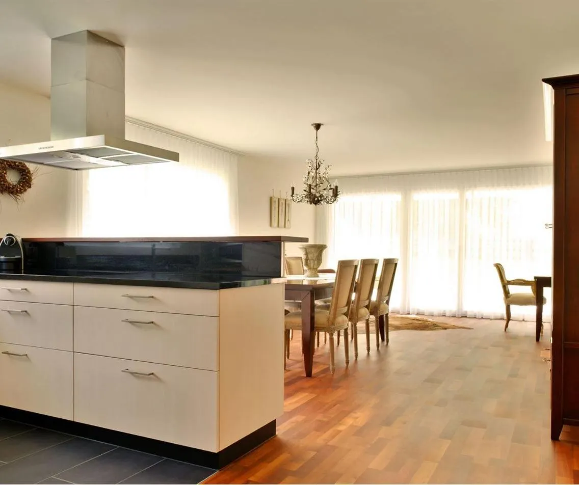 Kitchen or kitchenette in Belle Epoque Hotel Victoria & Apartments