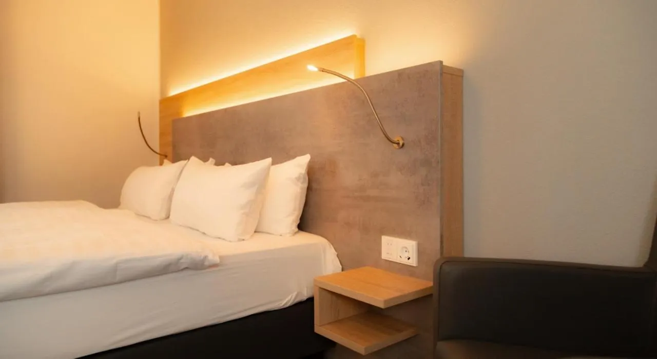 Bed in Hotel Schwarzes Ross