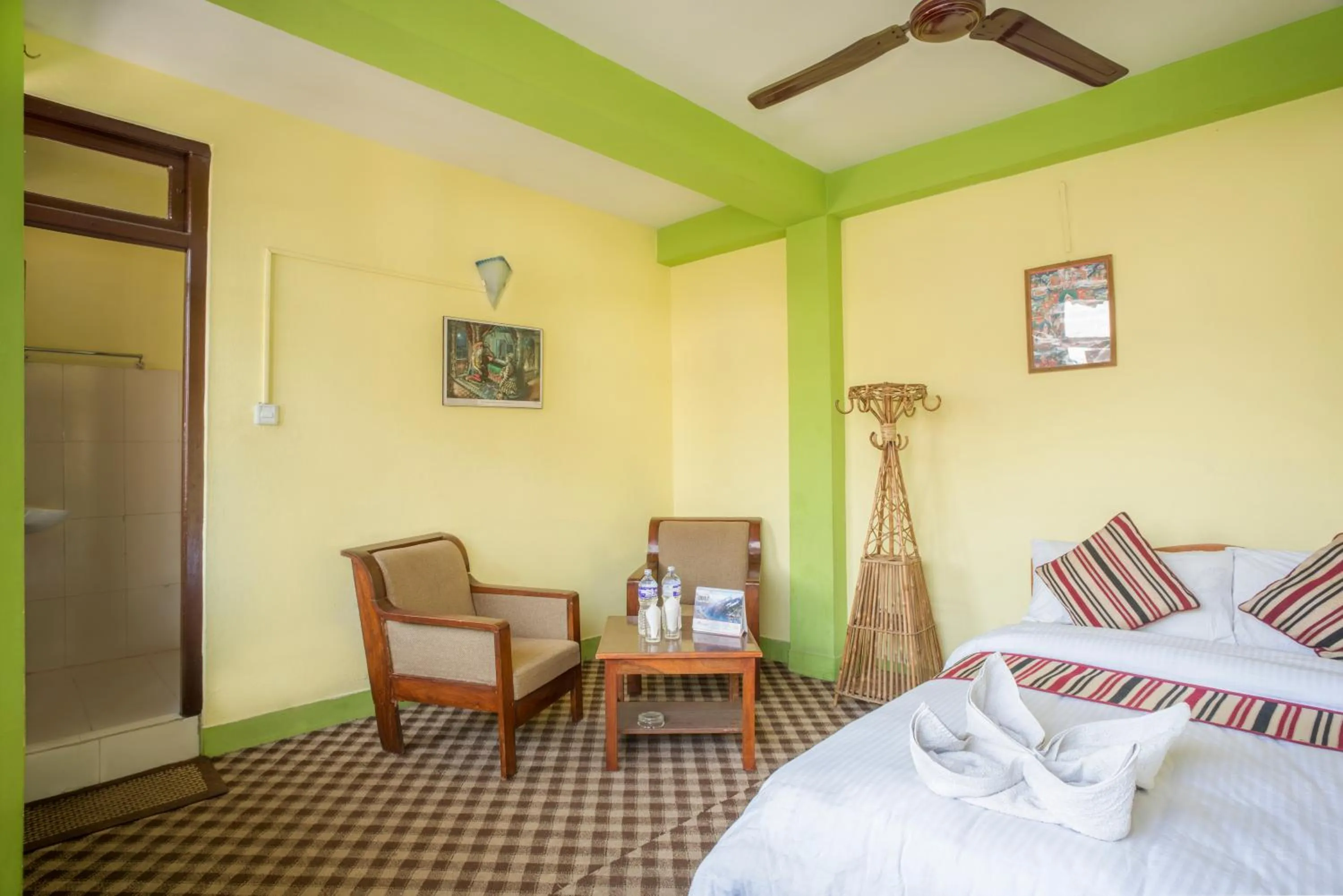 Bedroom, Bed in Hotel Yala Peak