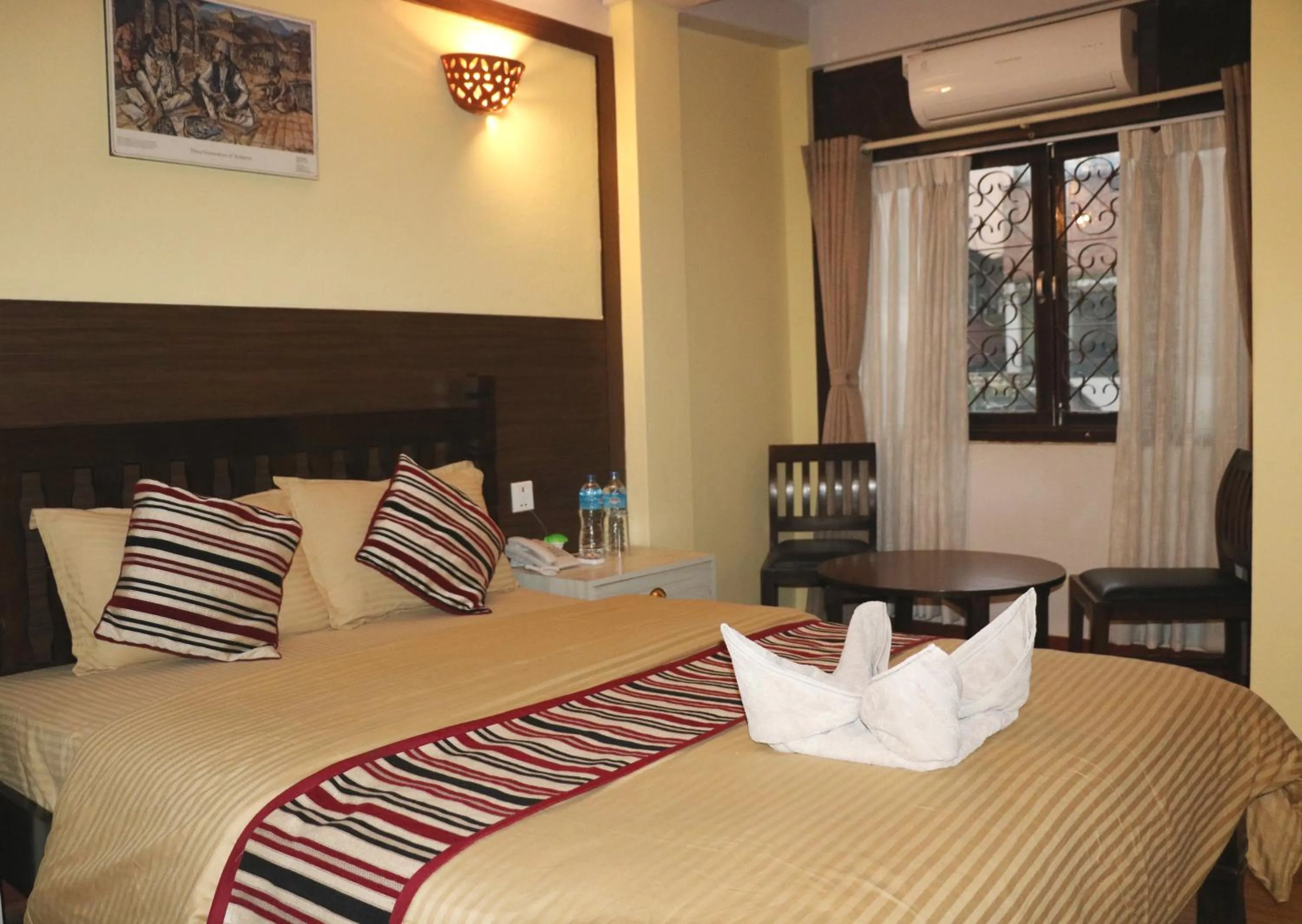 Photo of the whole room, Bed in Hotel Yala Peak
