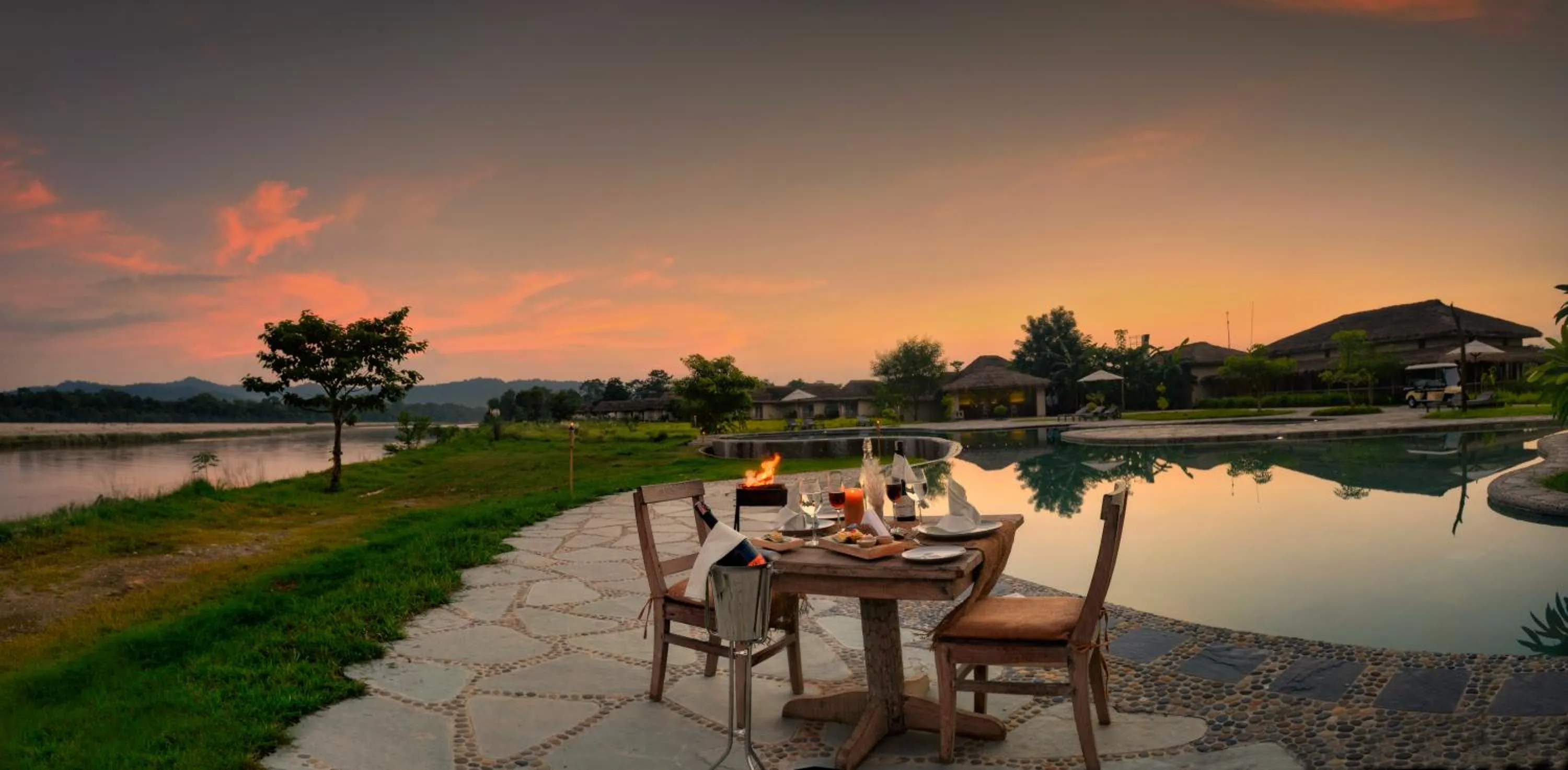 Summer in Barahi Jungle Lodge