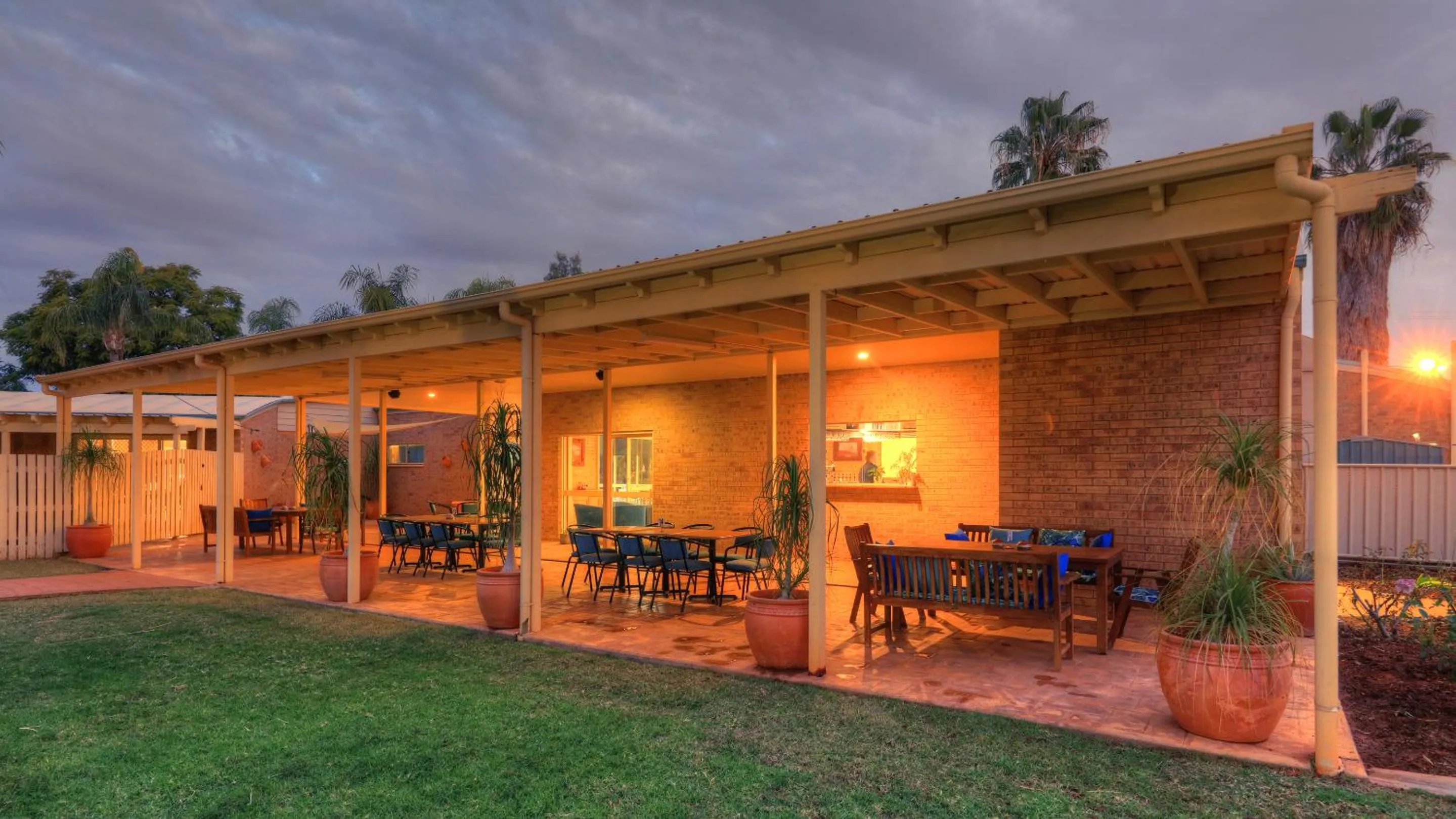 Mulga Country Motor Inn