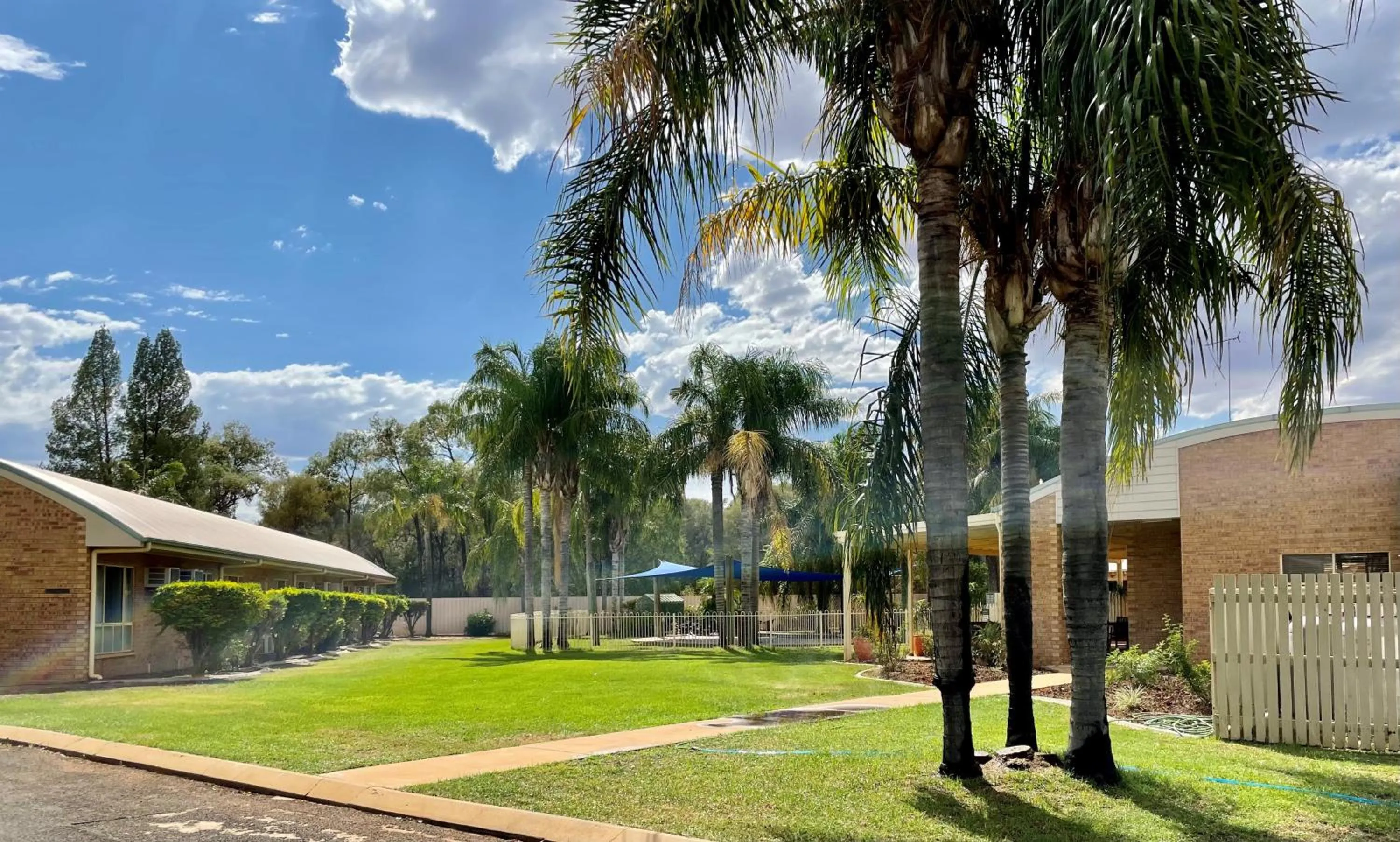 Property building in Mulga Country Motor Inn