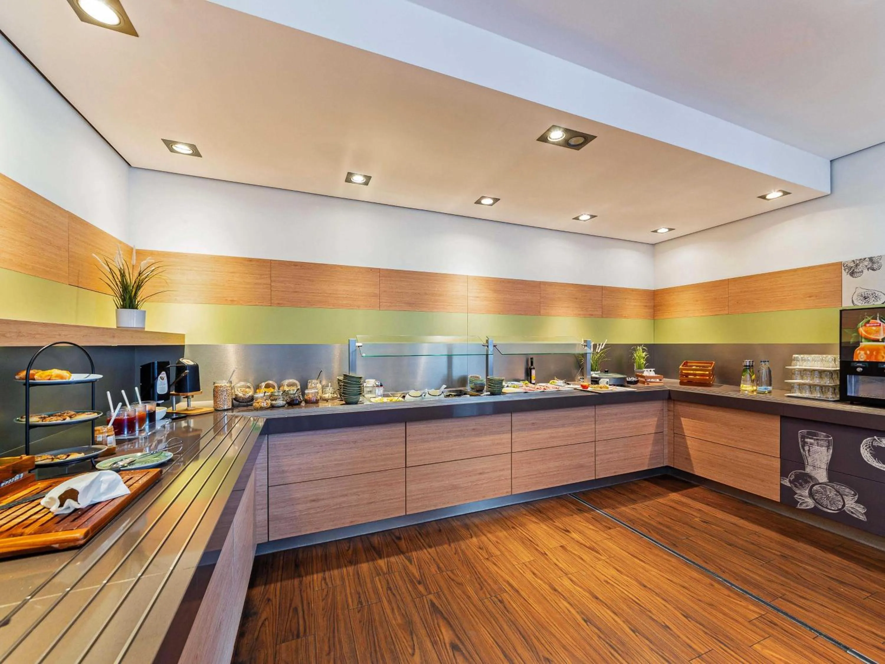 Lounge or bar in B&B Hotel Bochum Hbf-Süd