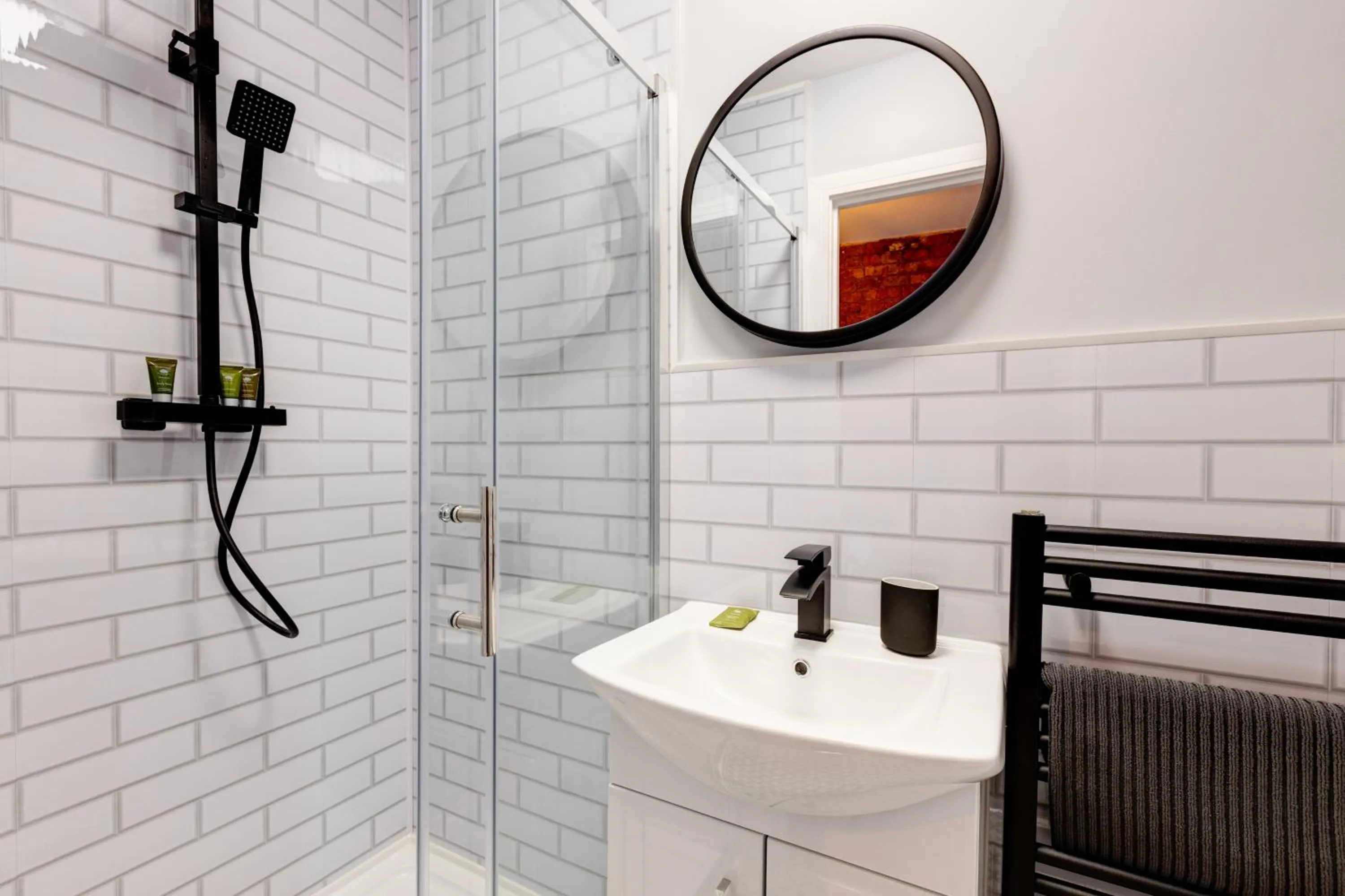 Bondgate Hotel East Midlands Airport