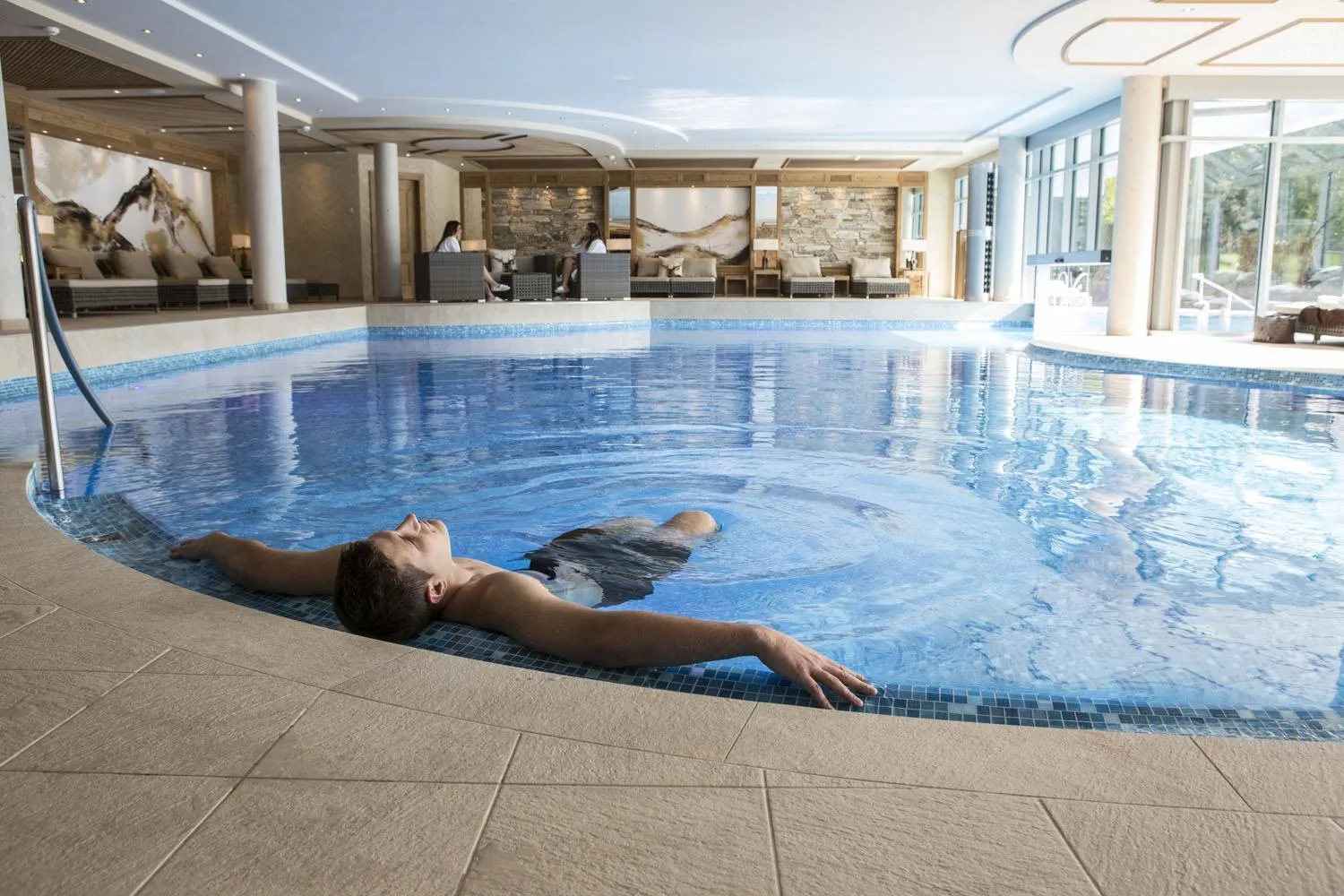 Swimming pool in Meiser SPA Resort