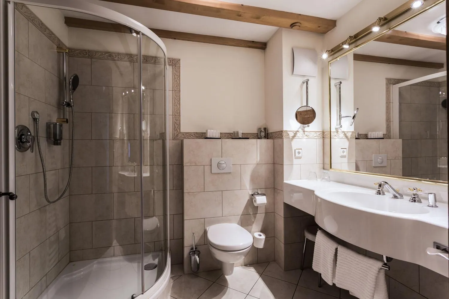 Premium Suite with Balcony - single occupancy in Meiser SPA Resort