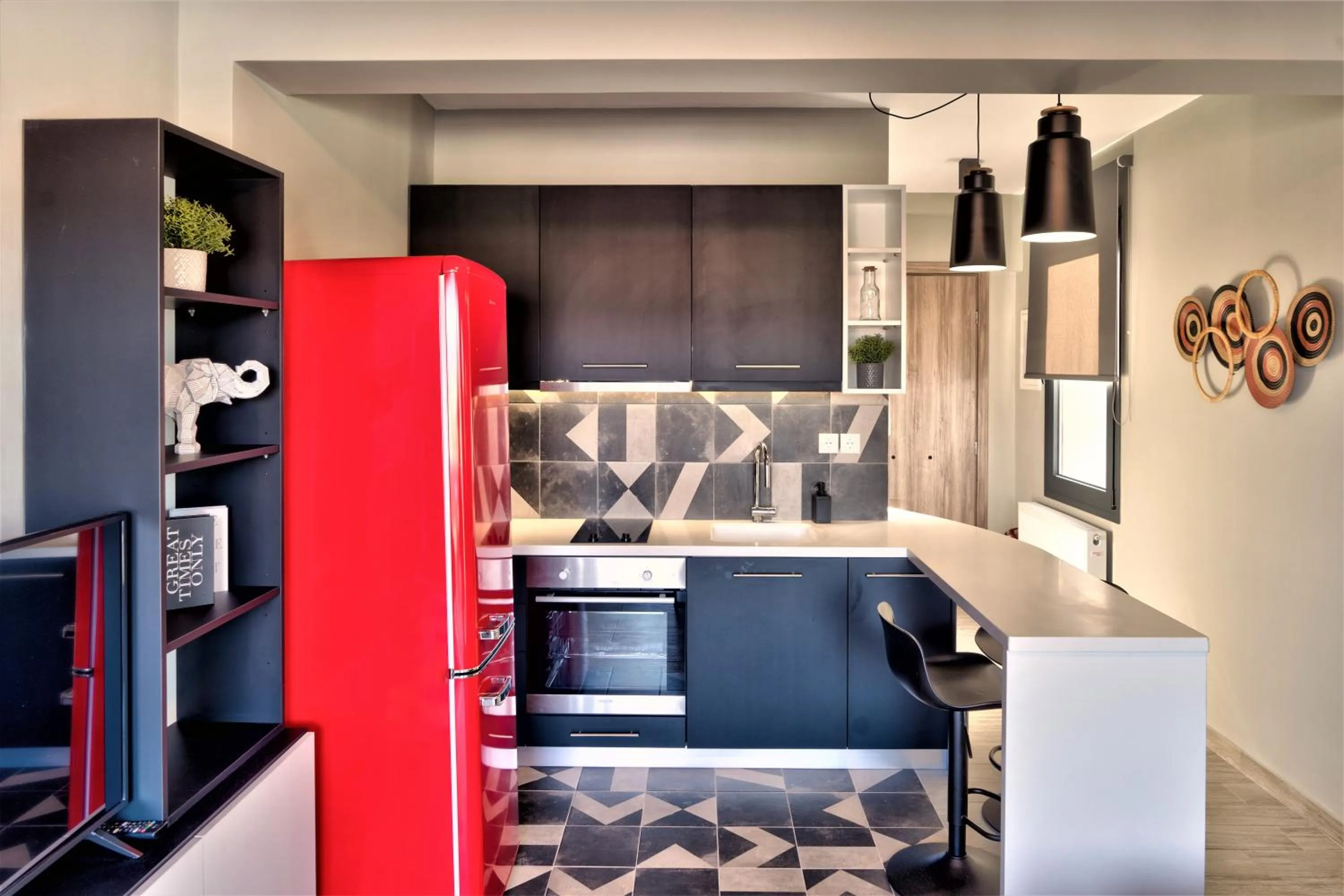 Kitchen or kitchenette in Salina Premium Residences Volos