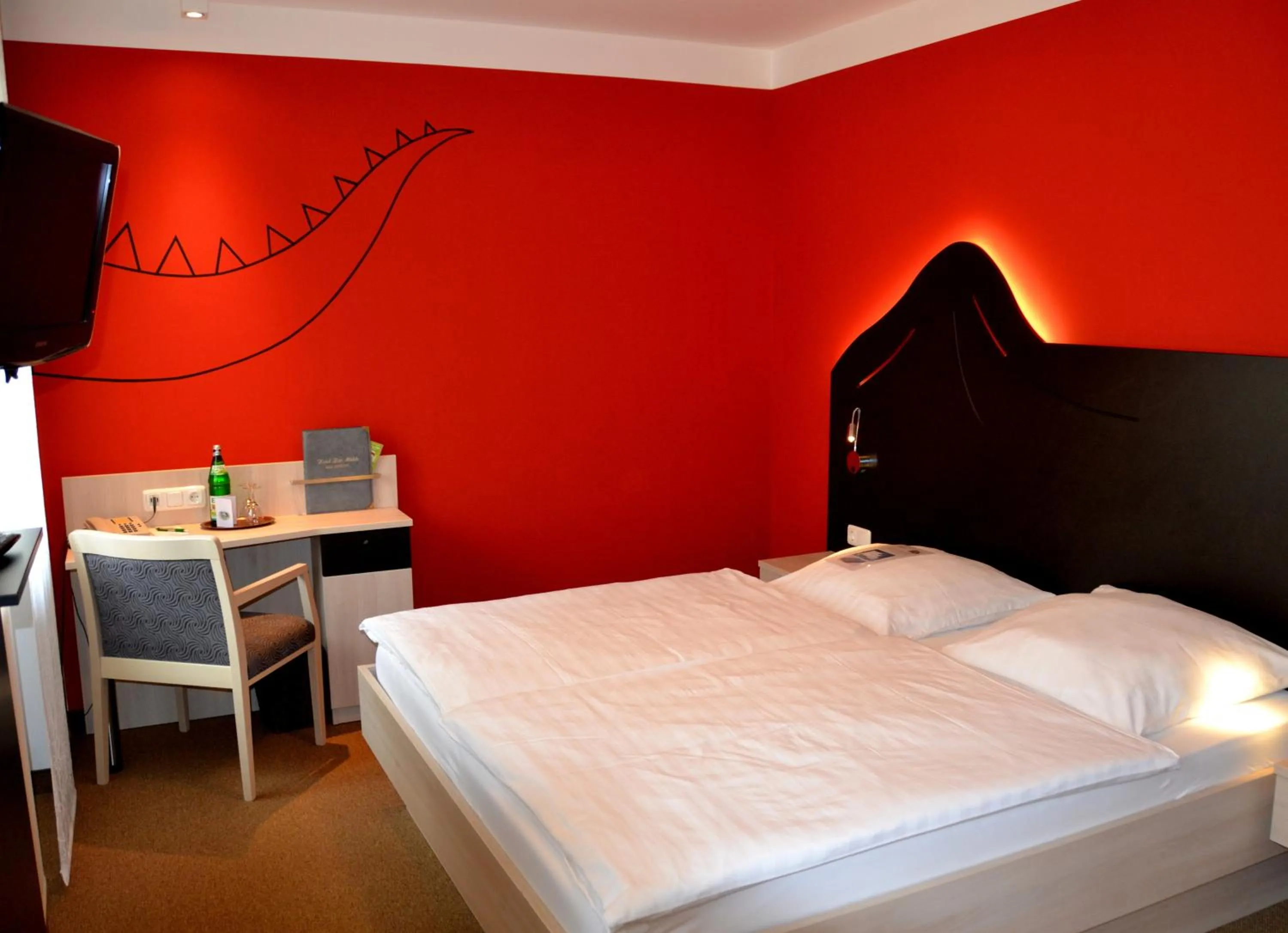 Bed in Hotel Zur Mühle