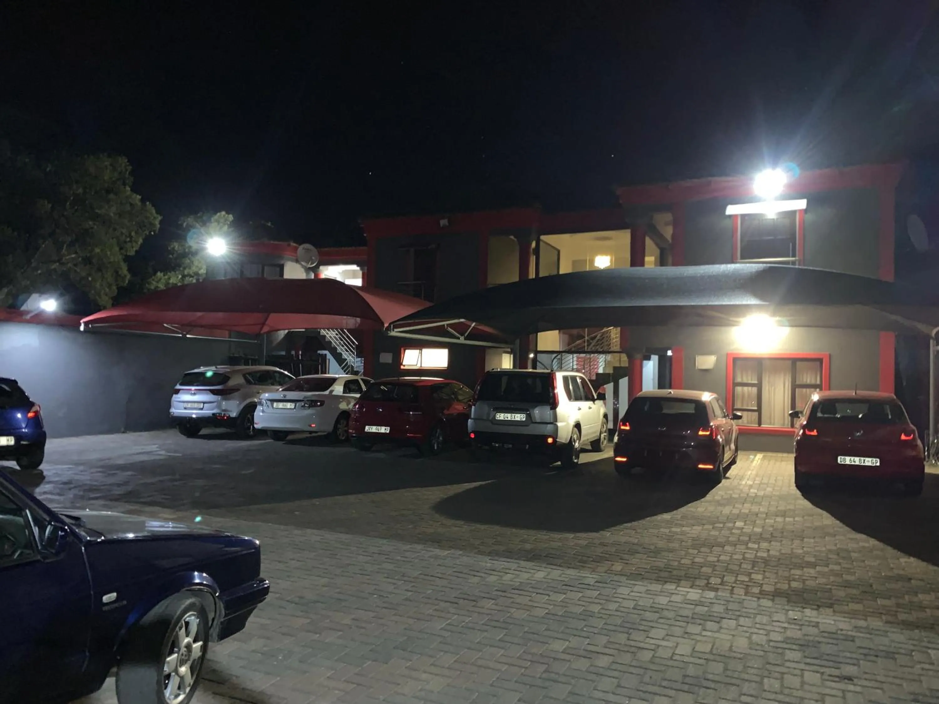 Ekaya Palace Guest House