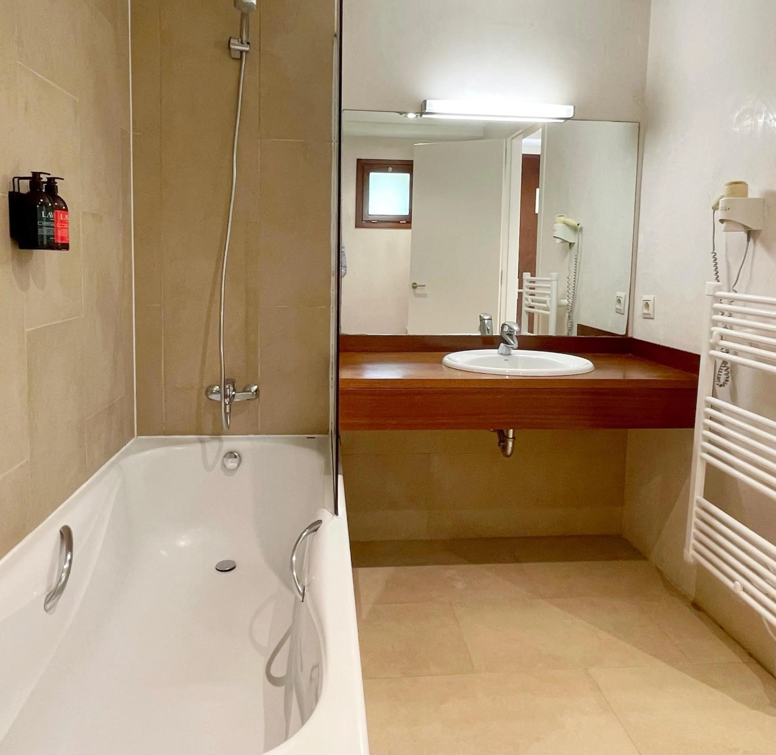 Bathroom in Hotel Mas del Sol