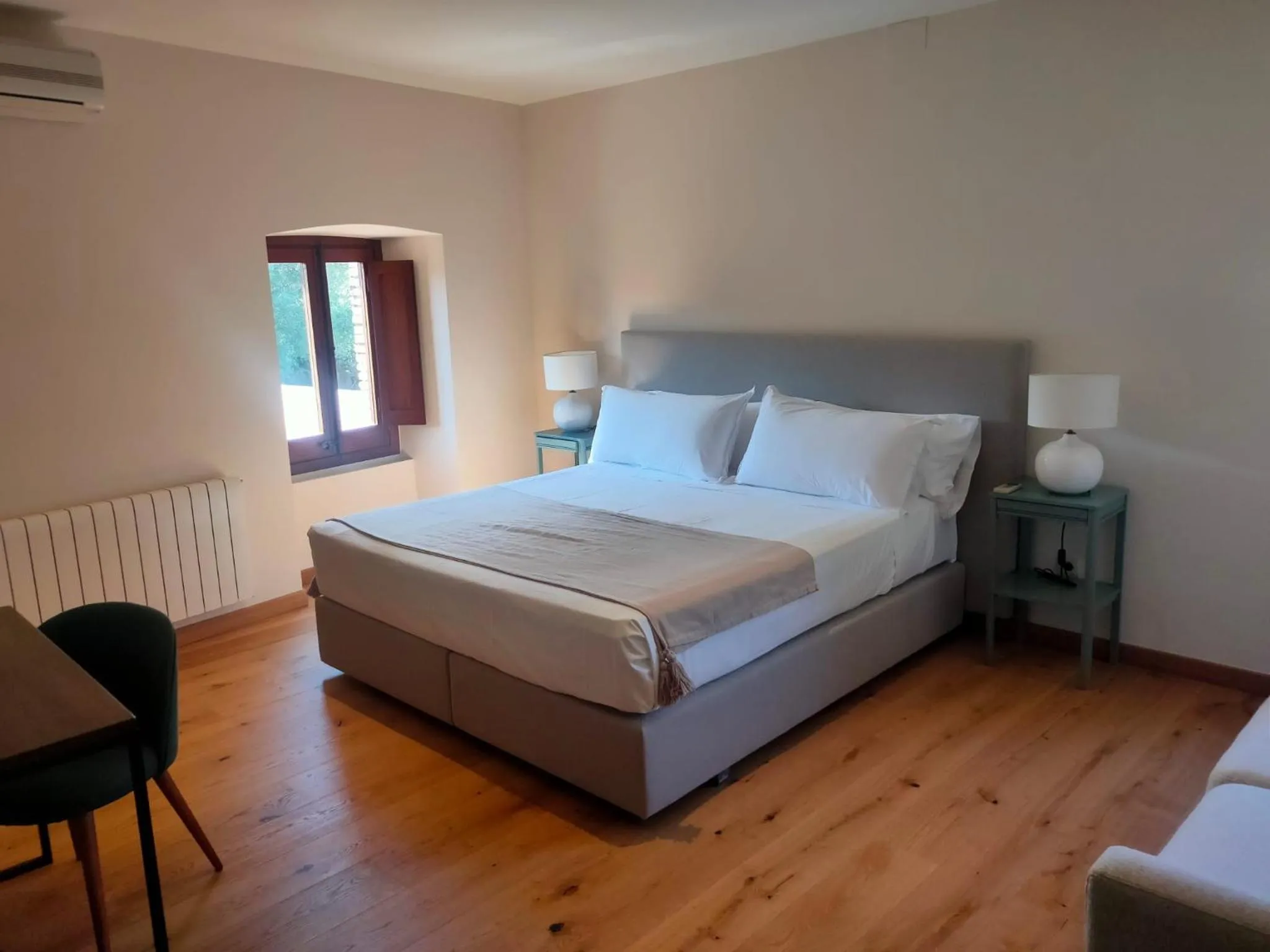 Bedroom, Bed in Hotel Mas del Sol