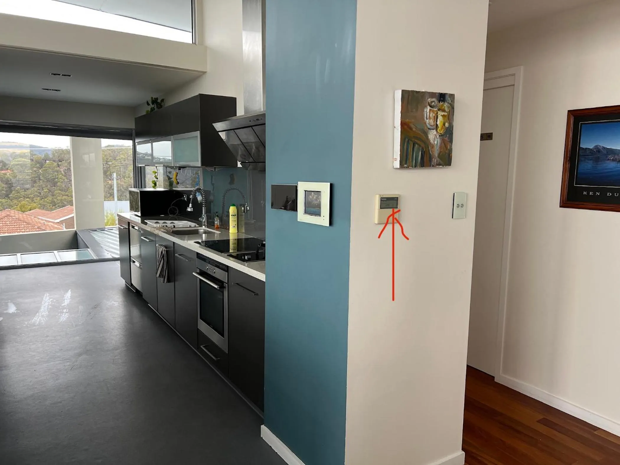 Kitchen or kitchenette in Hobart View