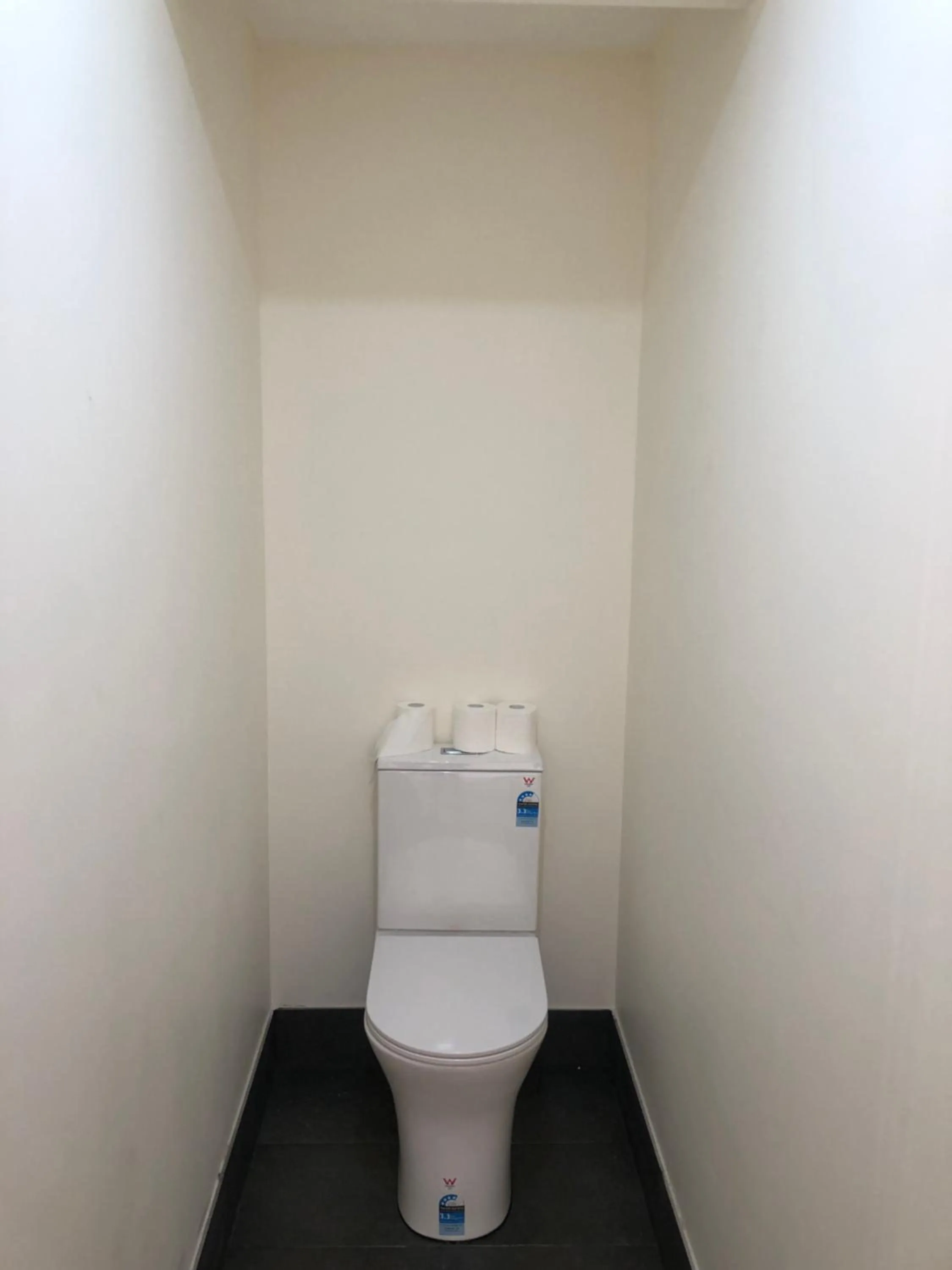 Toilet in Hobart View