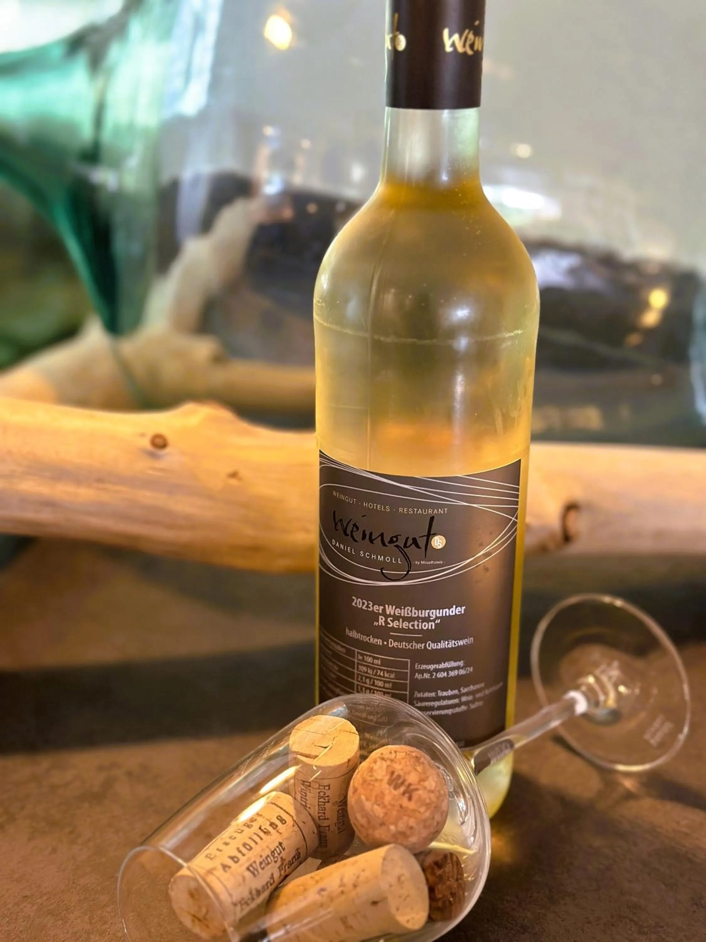 Drinks in Moselhotel Weinhaus Simon `Sauna`Restaurant`ELadesäule