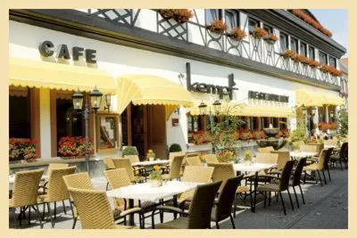 Restaurant/places to eat in Hotel Kempf