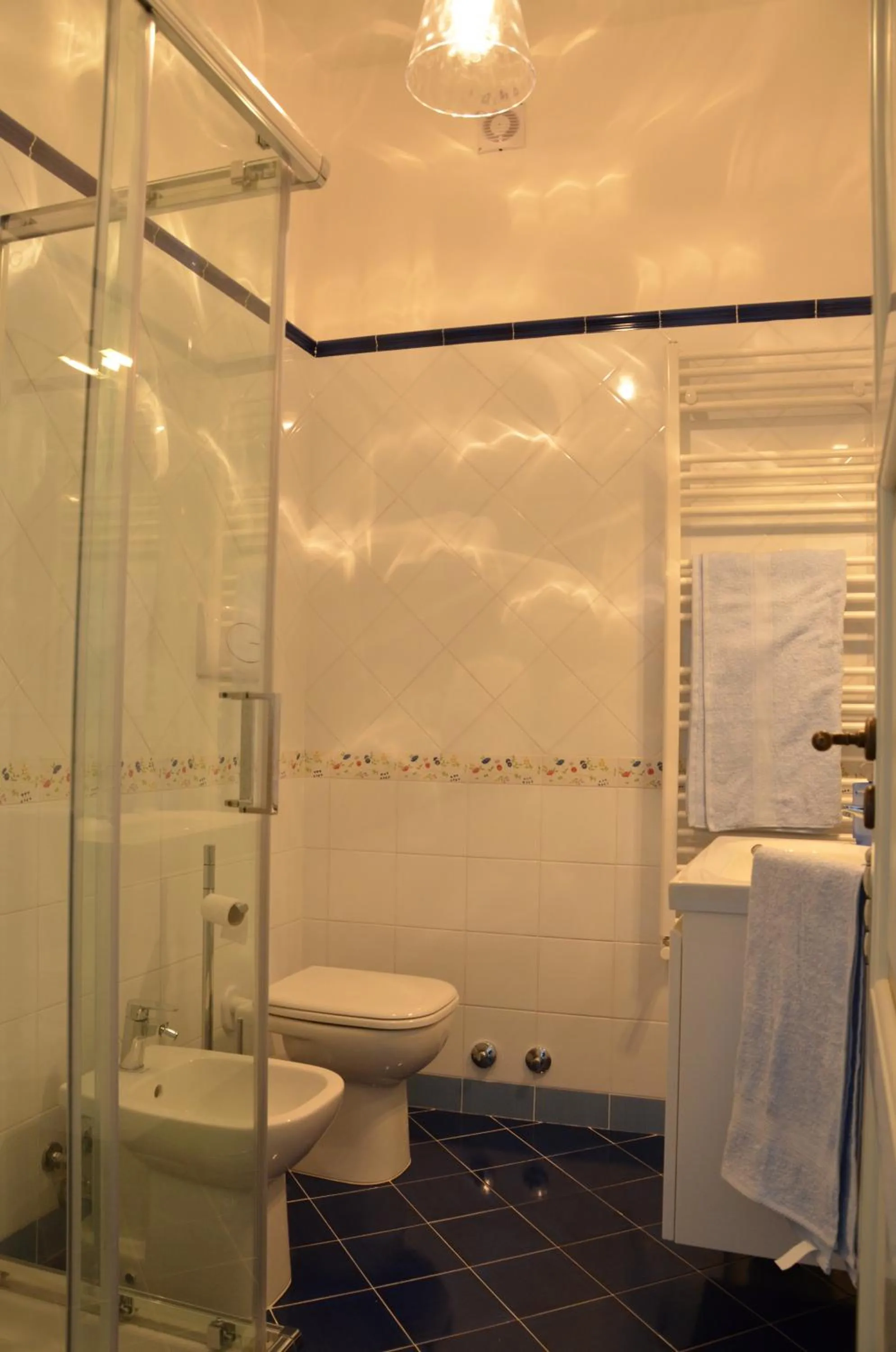 Bathroom in Donna Alda Affittacamere Capitello dal 2012