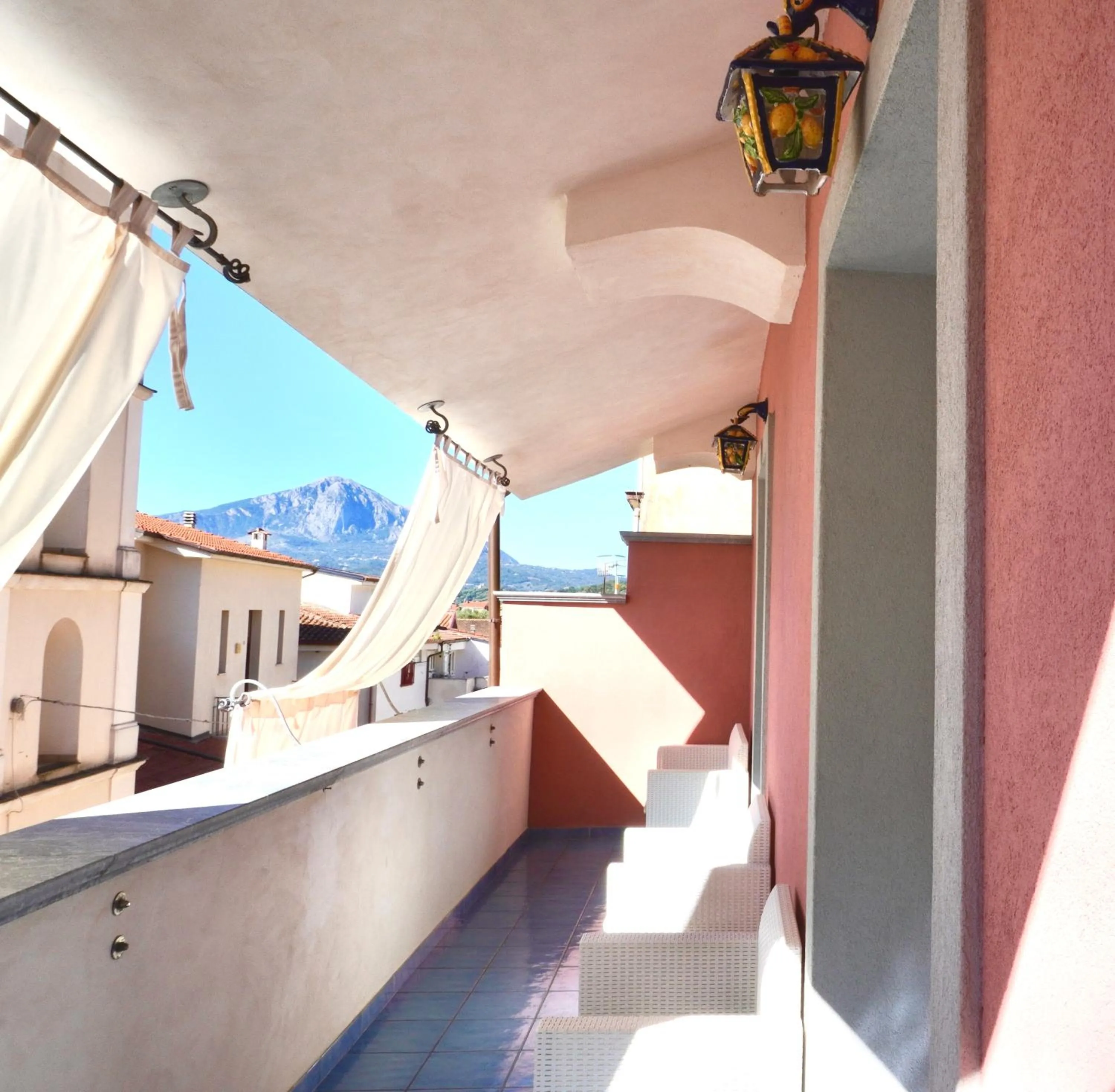 Balcony/Terrace in Donna Alda Affittacamere Capitello dal 2012