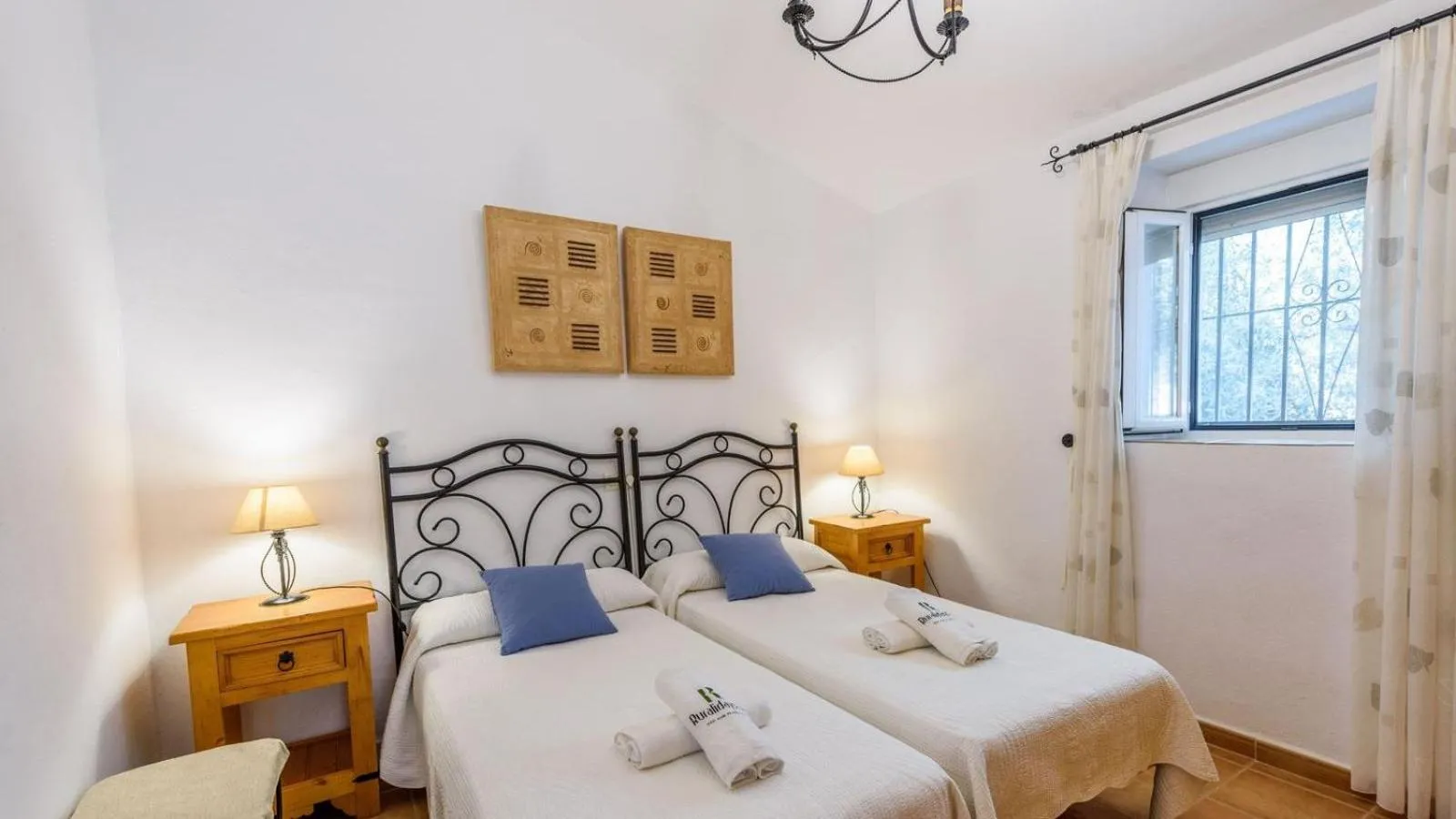 Bedroom, Bed in Casa Francisca Antequera - La Higuera by Ruralidays