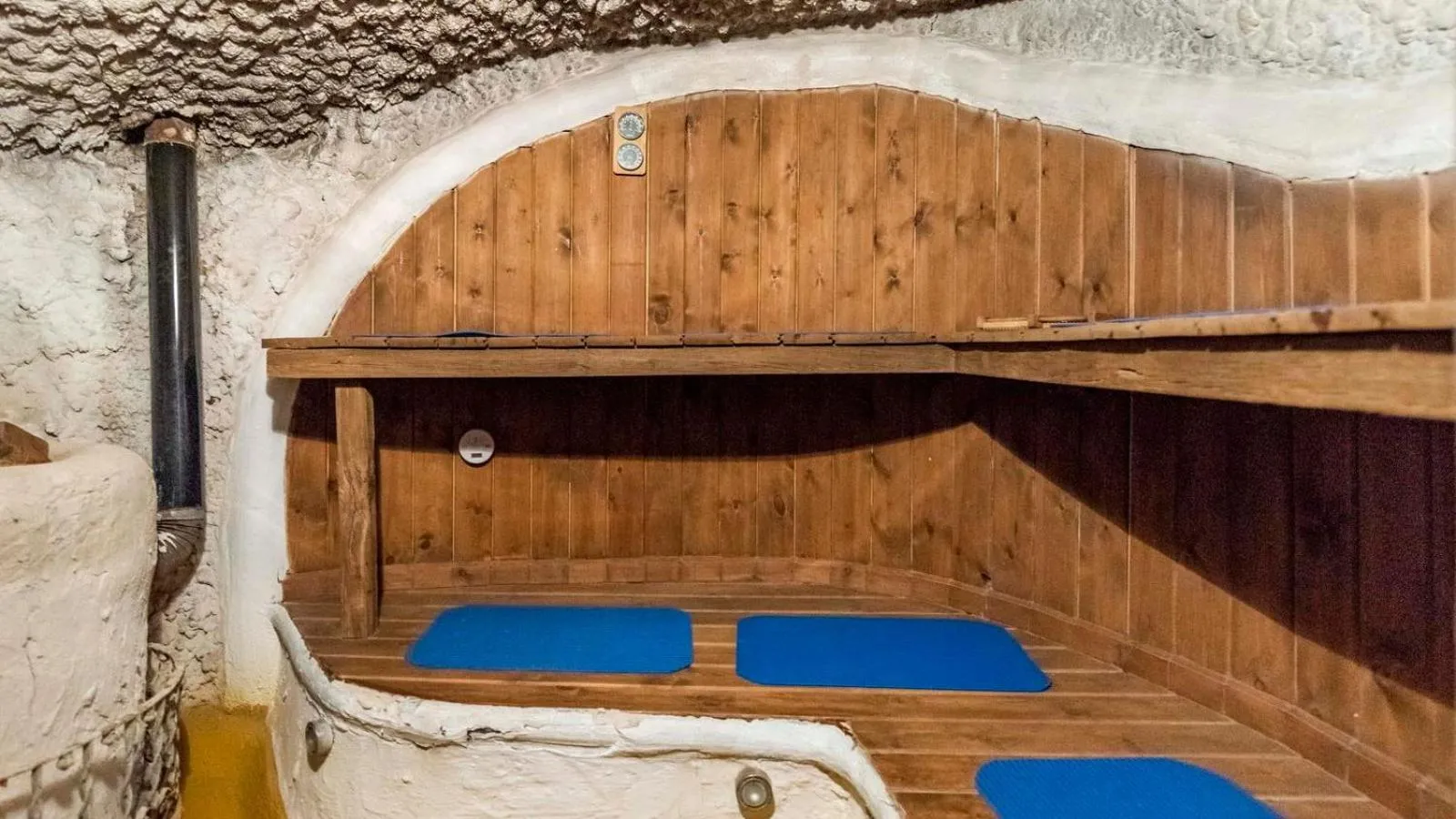 Sauna in Casa Marrojo Loja by Ruralidays