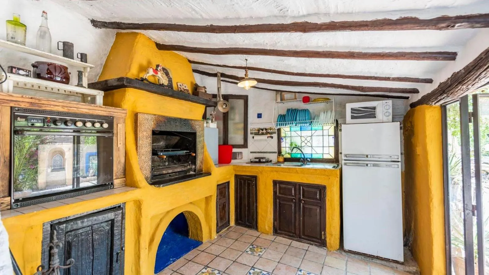 Kitchen or kitchenette in Casa Marrojo Loja by Ruralidays