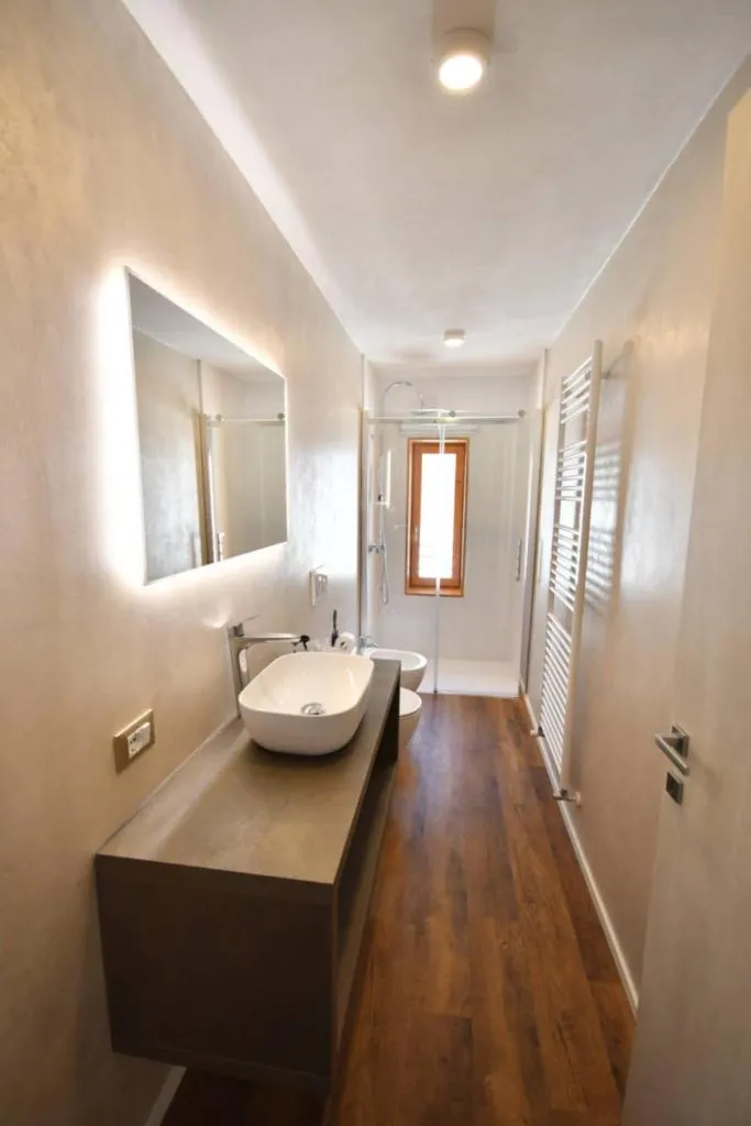 Bathroom, Bed in Maison Boutique Fior d'Alpe