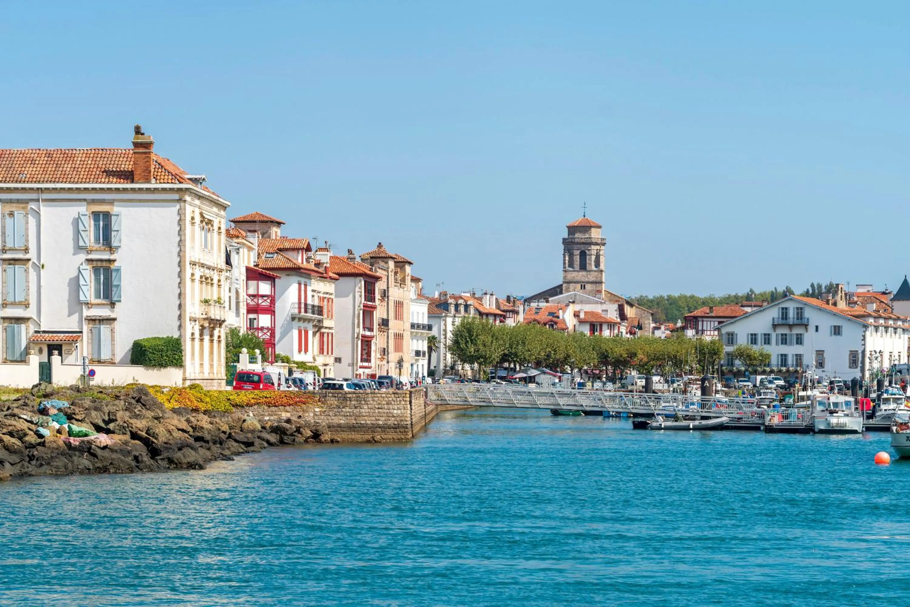 Property building in L'annexe - Chambre